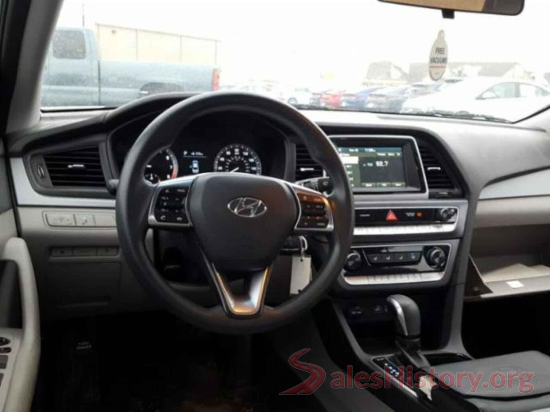 5NPE24AF1JH698567 2018 HYUNDAI SONATA