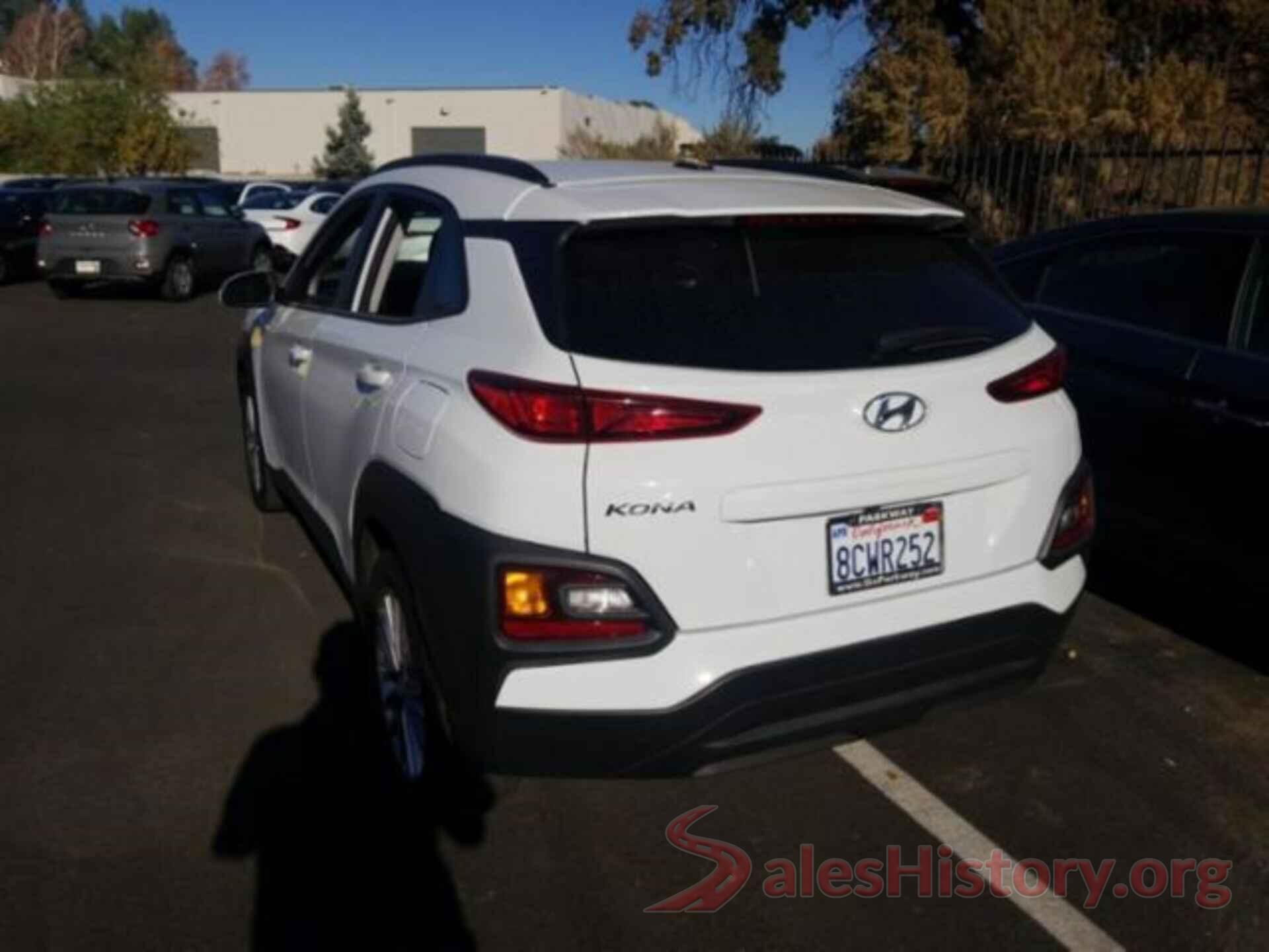 KM8K22AA4JU068037 2018 HYUNDAI KONA