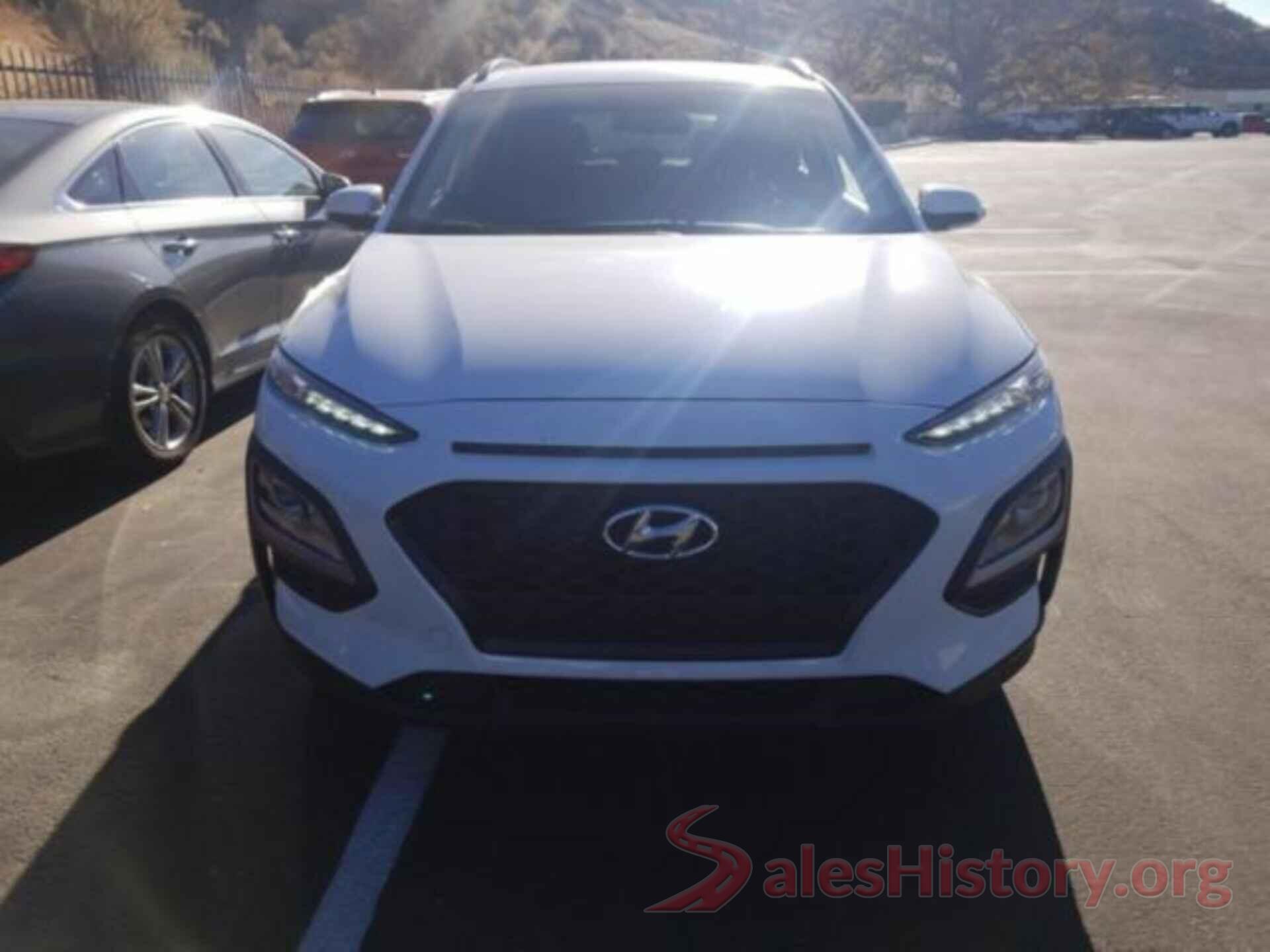 KM8K22AA4JU068037 2018 HYUNDAI KONA