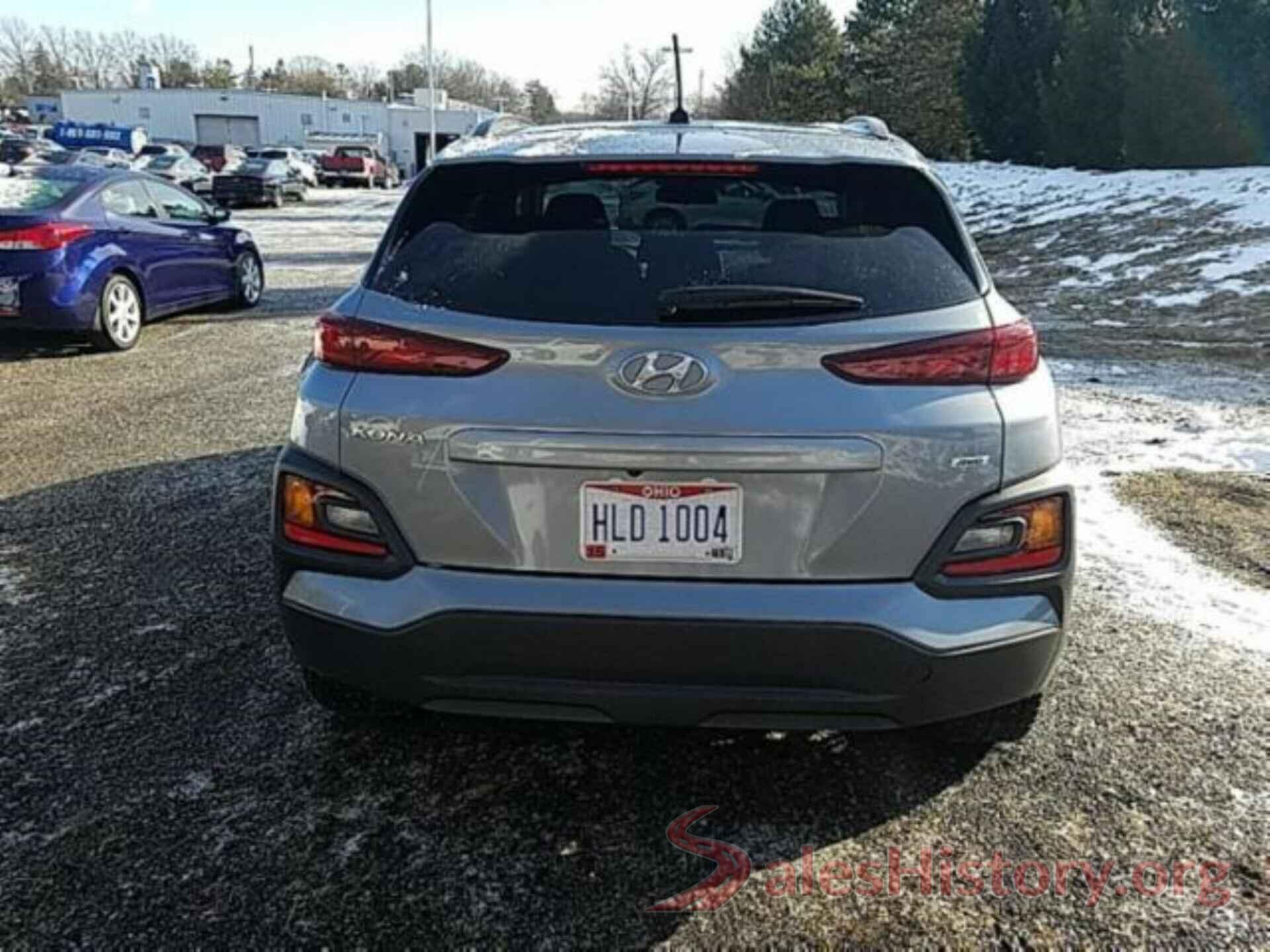 KM8K2CAA0JU085598 2018 HYUNDAI KONA