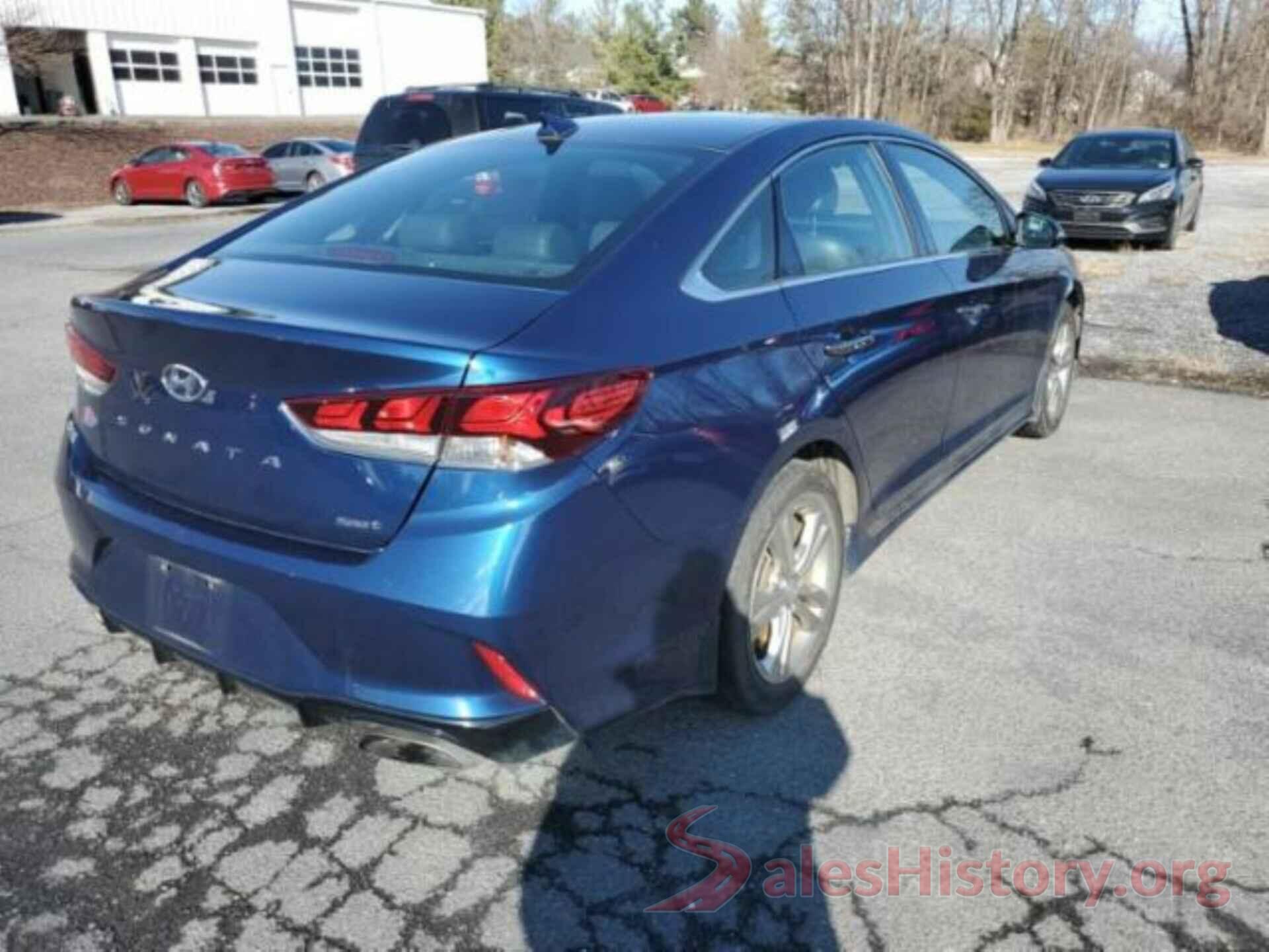 5NPE34AF2JH701876 2018 HYUNDAI SONATA