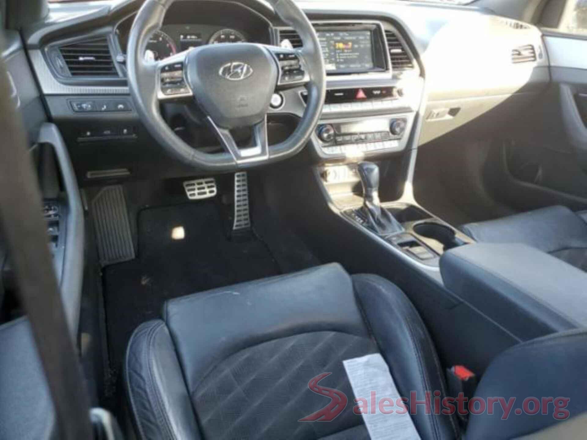 5NPE34AF2JH701876 2018 HYUNDAI SONATA