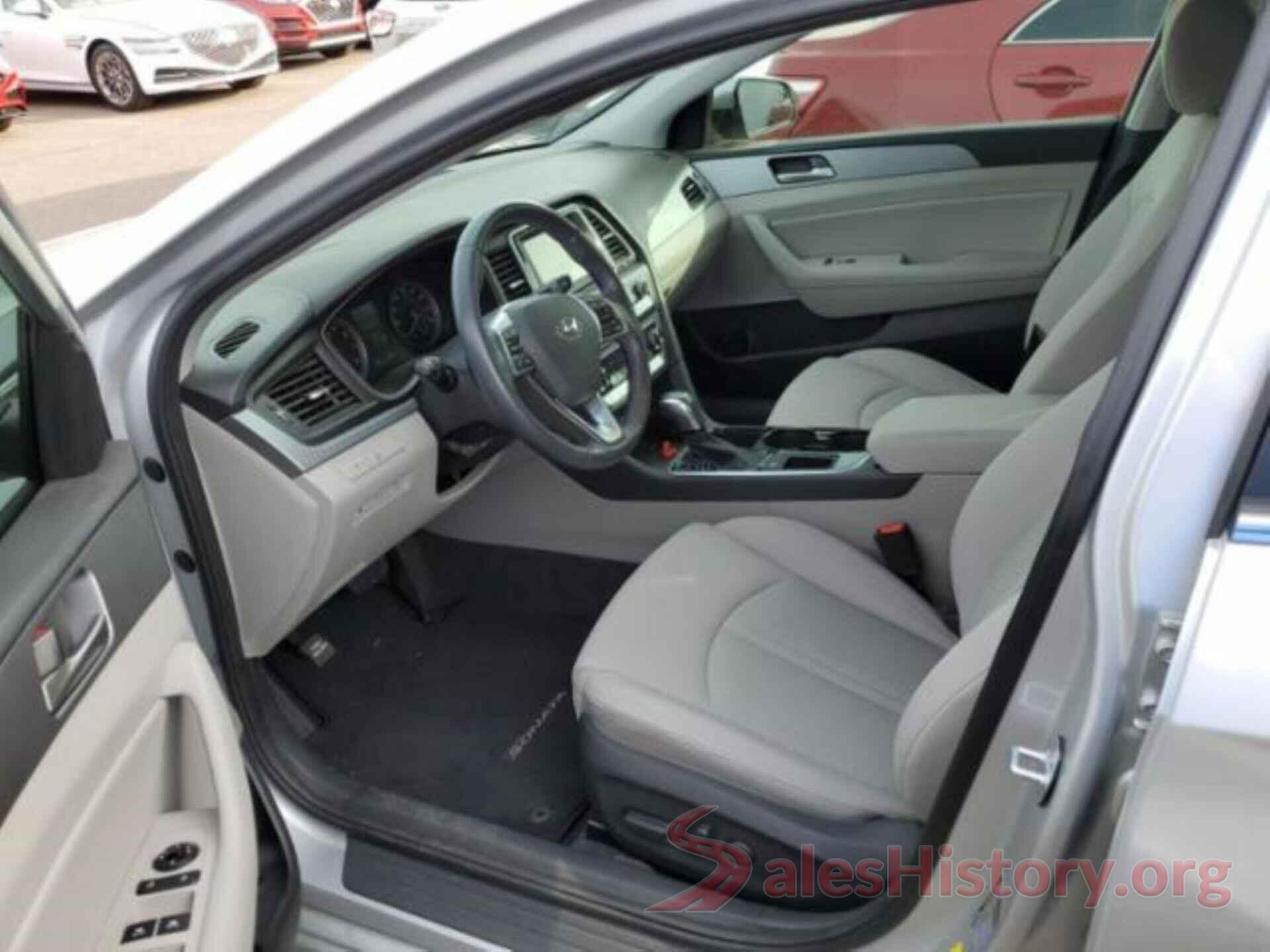 5NPE34AF8KH752669 2019 HYUNDAI SONATA