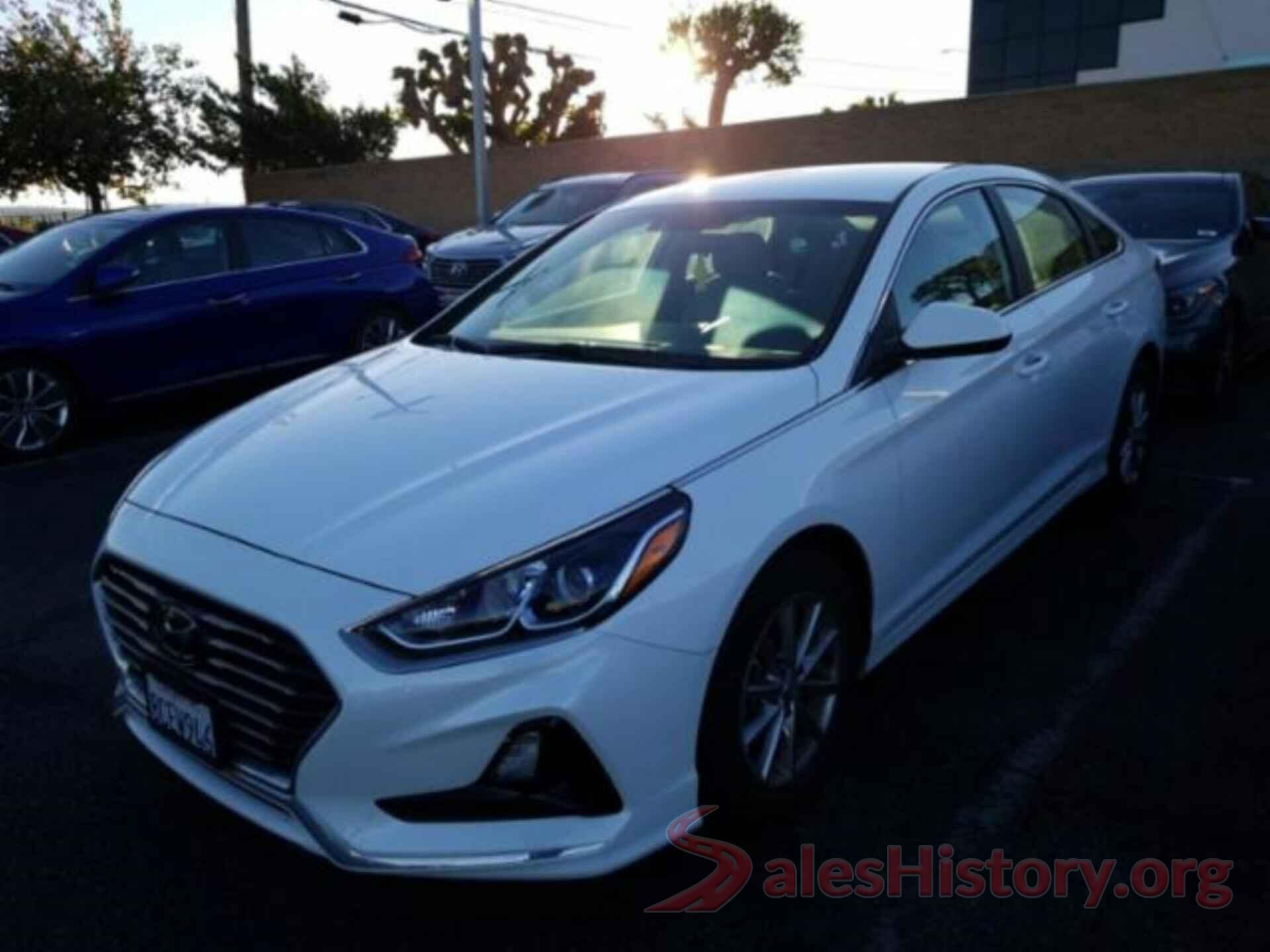 5NPE24AF9JH668359 2018 HYUNDAI SONATA