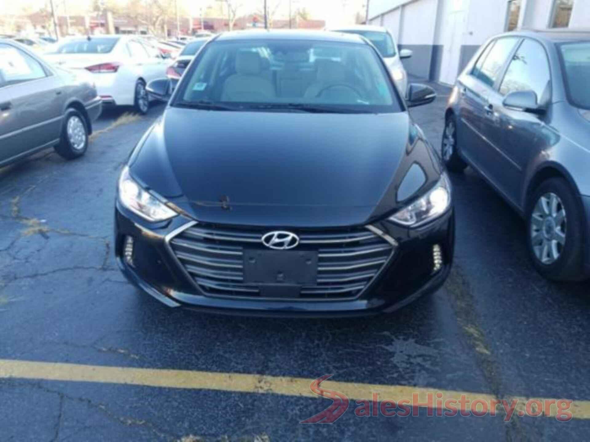 5NPD84LF3JH212980 2018 HYUNDAI ELANTRA