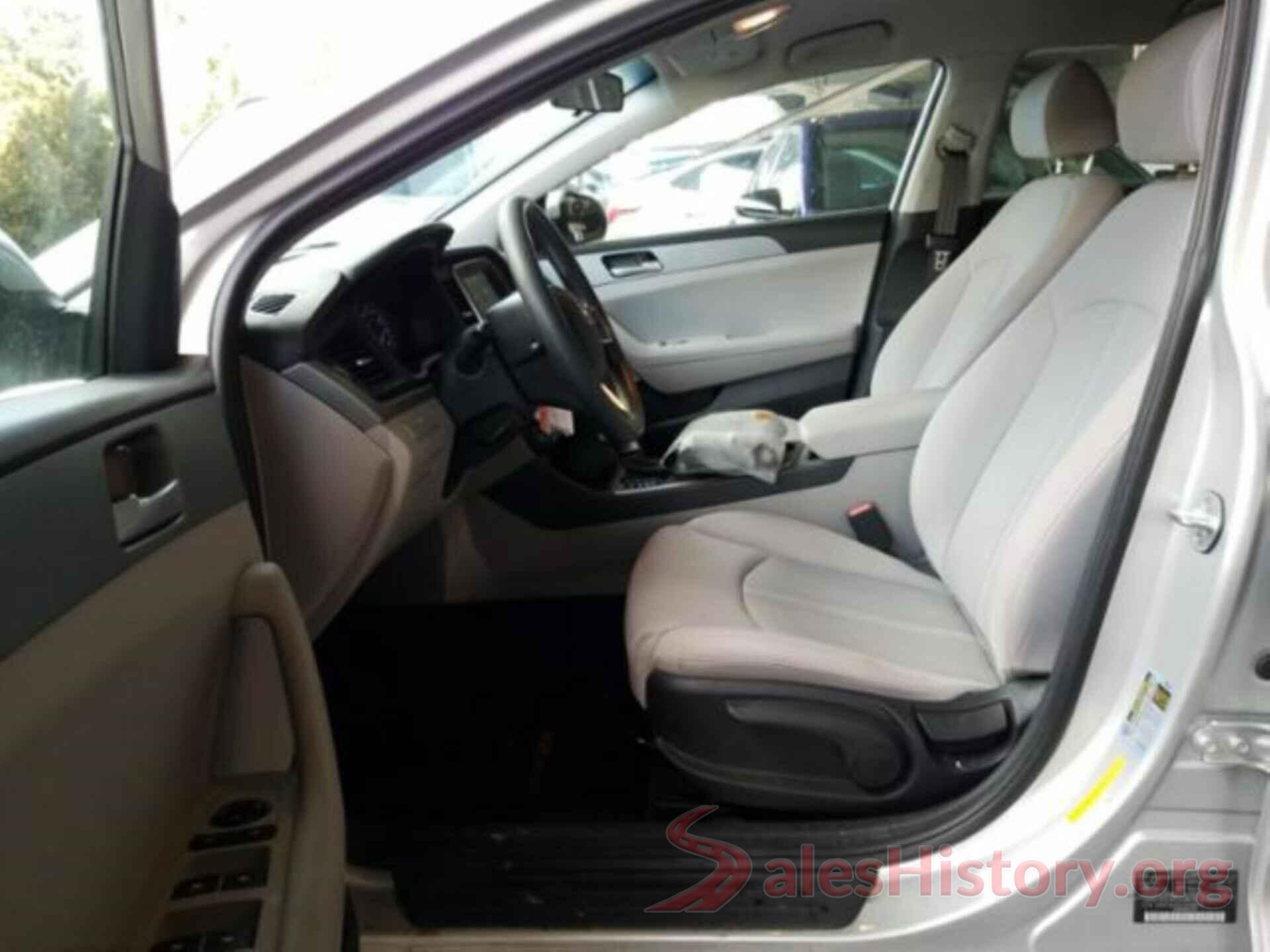 5NPE24AF0JH648078 2018 HYUNDAI SONATA