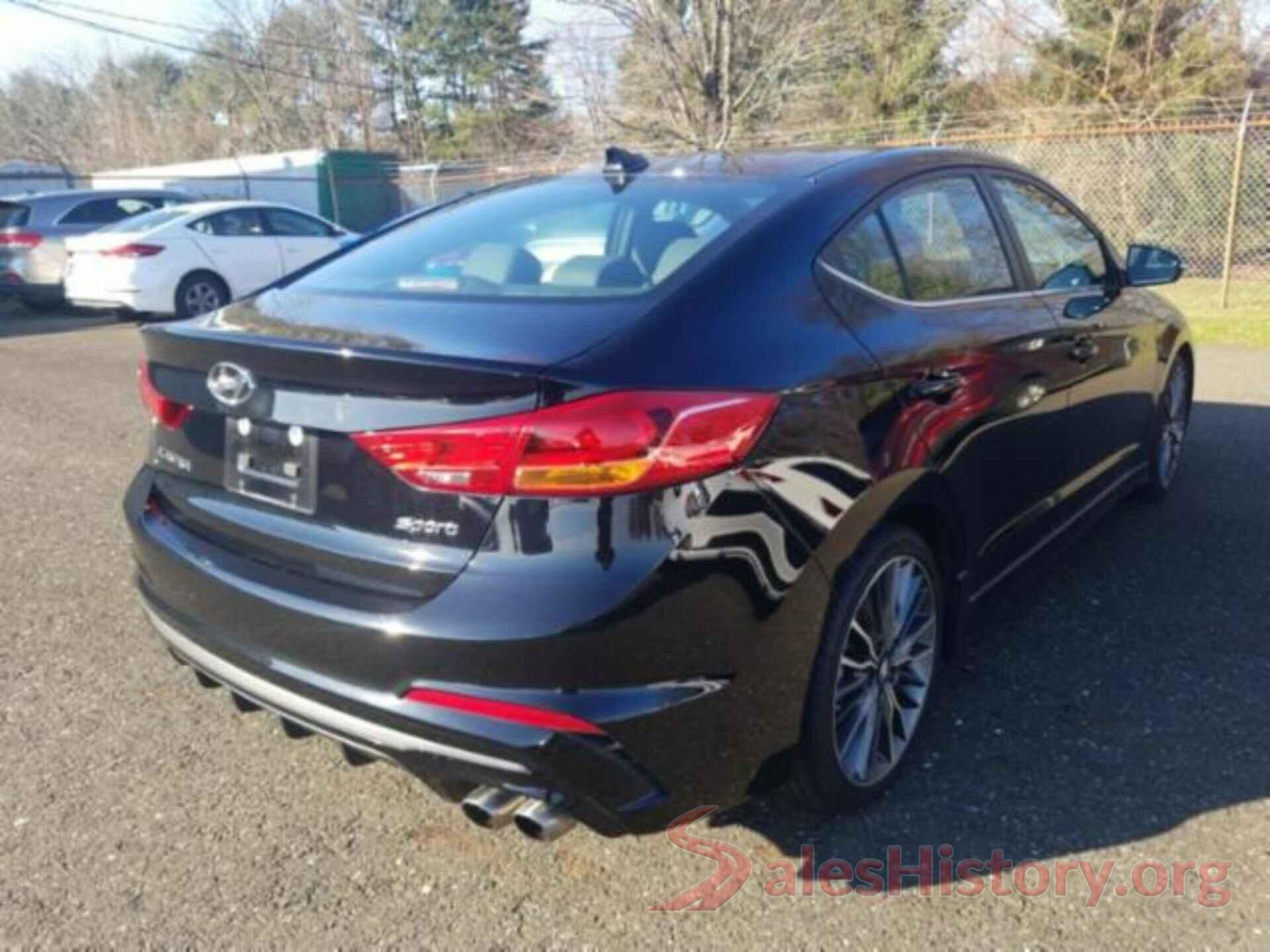 KMHD04LB9HU322738 2017 HYUNDAI ELANTRA