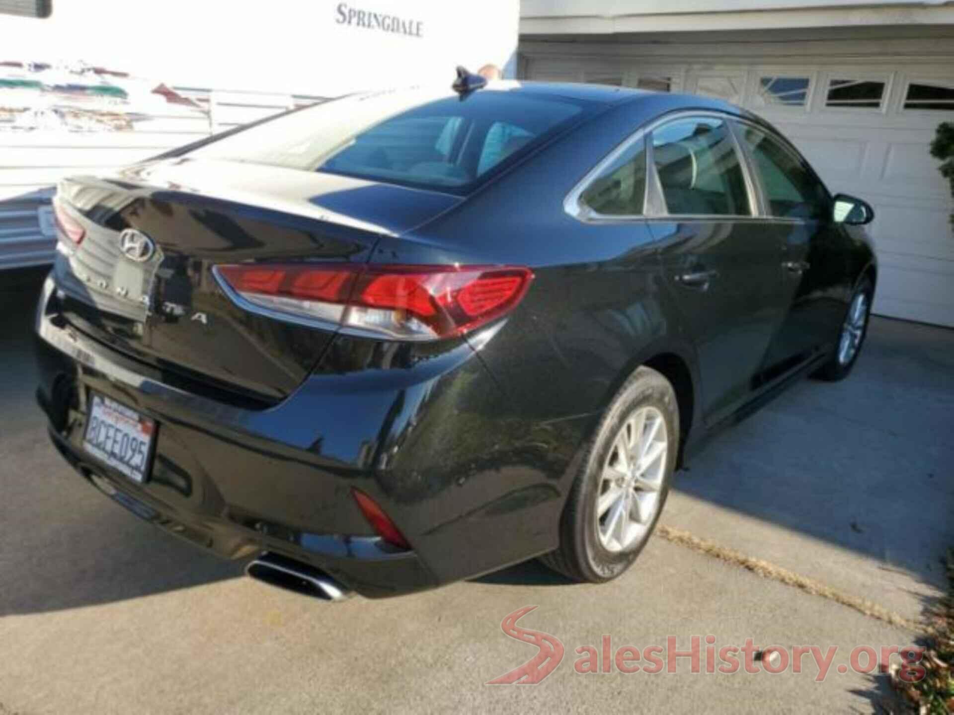 5NPE24AF4JH623880 2018 HYUNDAI SONATA