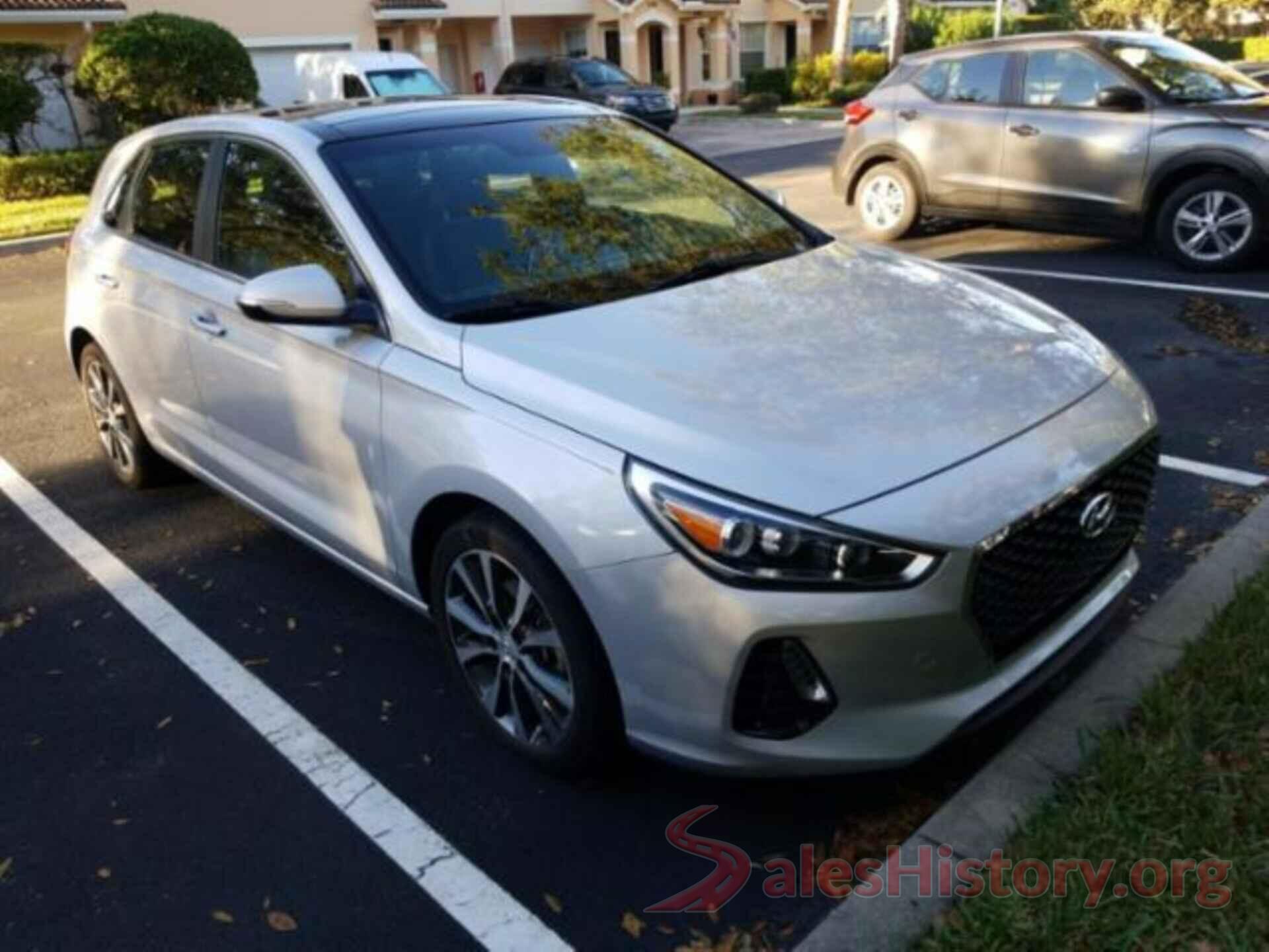 KMHH35LE3JU040044 2018 HYUNDAI ELANTRA GT