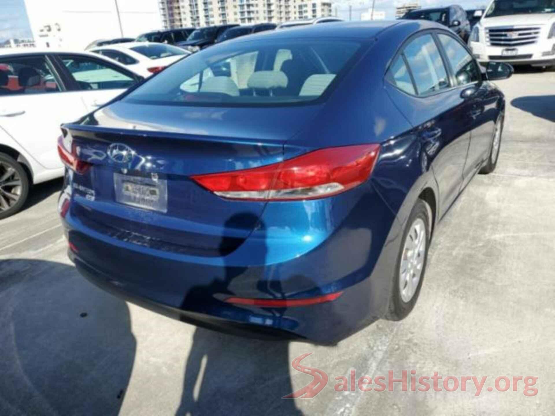 5NPD74LF3JH228468 2018 HYUNDAI ELANTRA