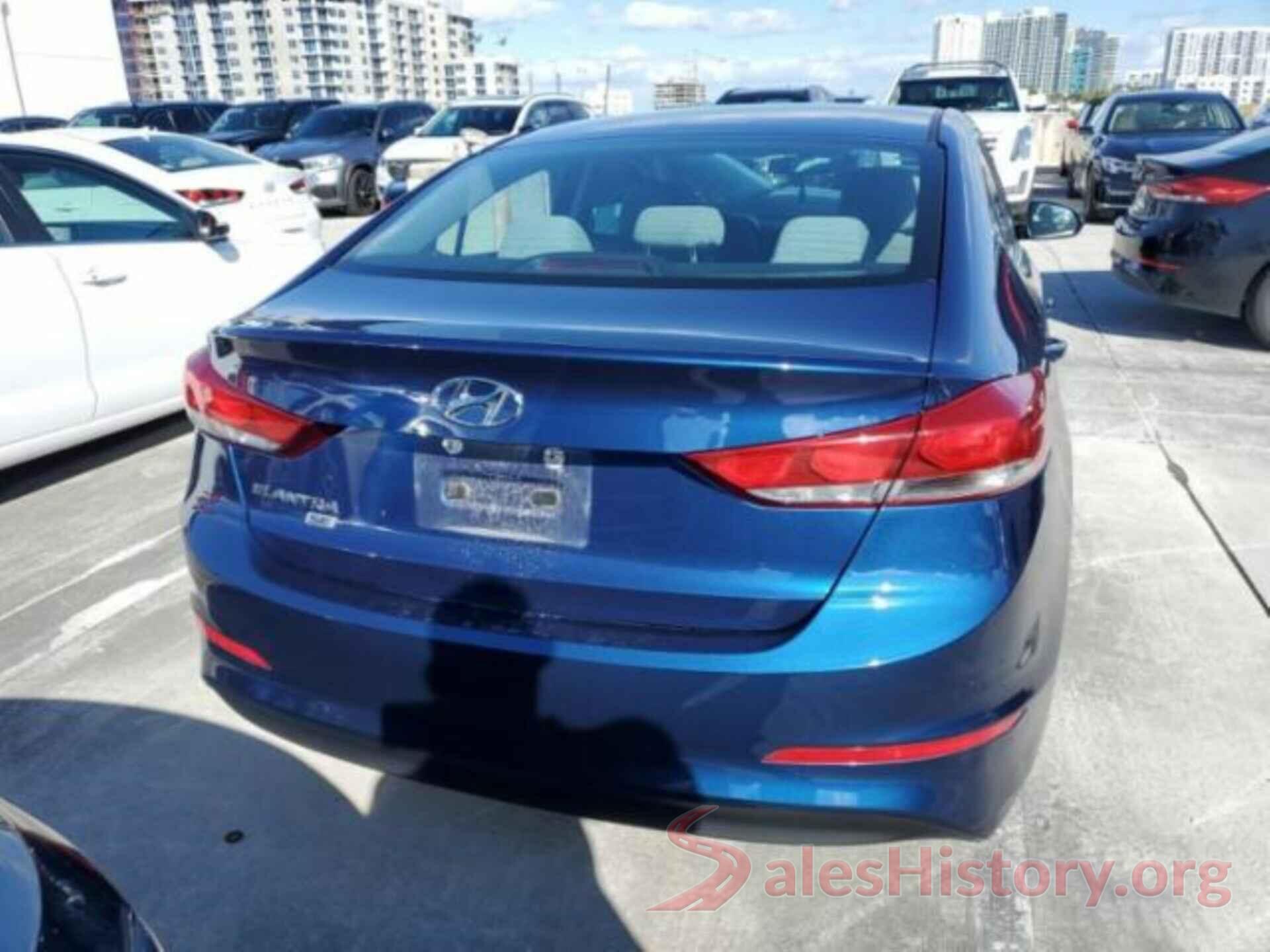 5NPD74LF3JH228468 2018 HYUNDAI ELANTRA