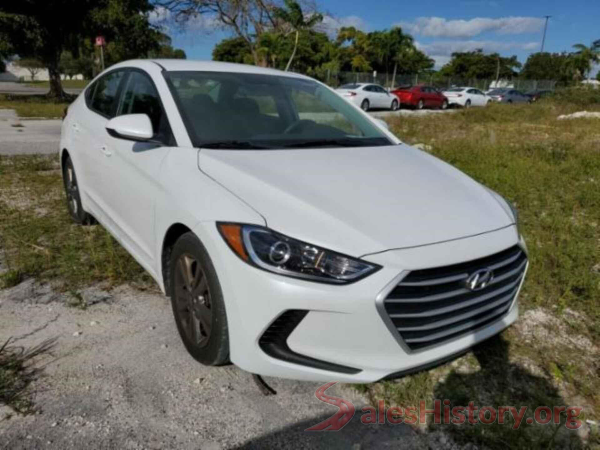 5NPD84LF4JH225947 2018 HYUNDAI ELANTRA