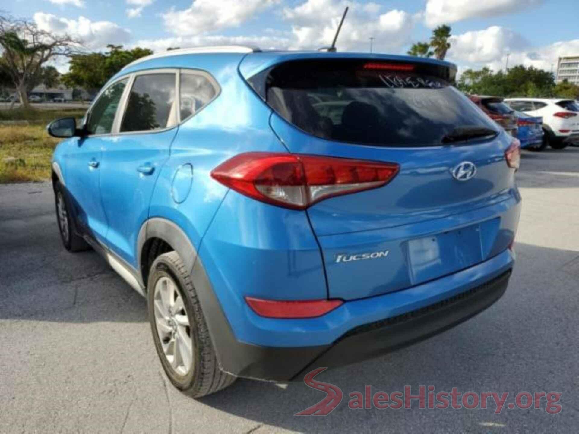 KM8J33A47HU294477 2017 HYUNDAI TUCSON