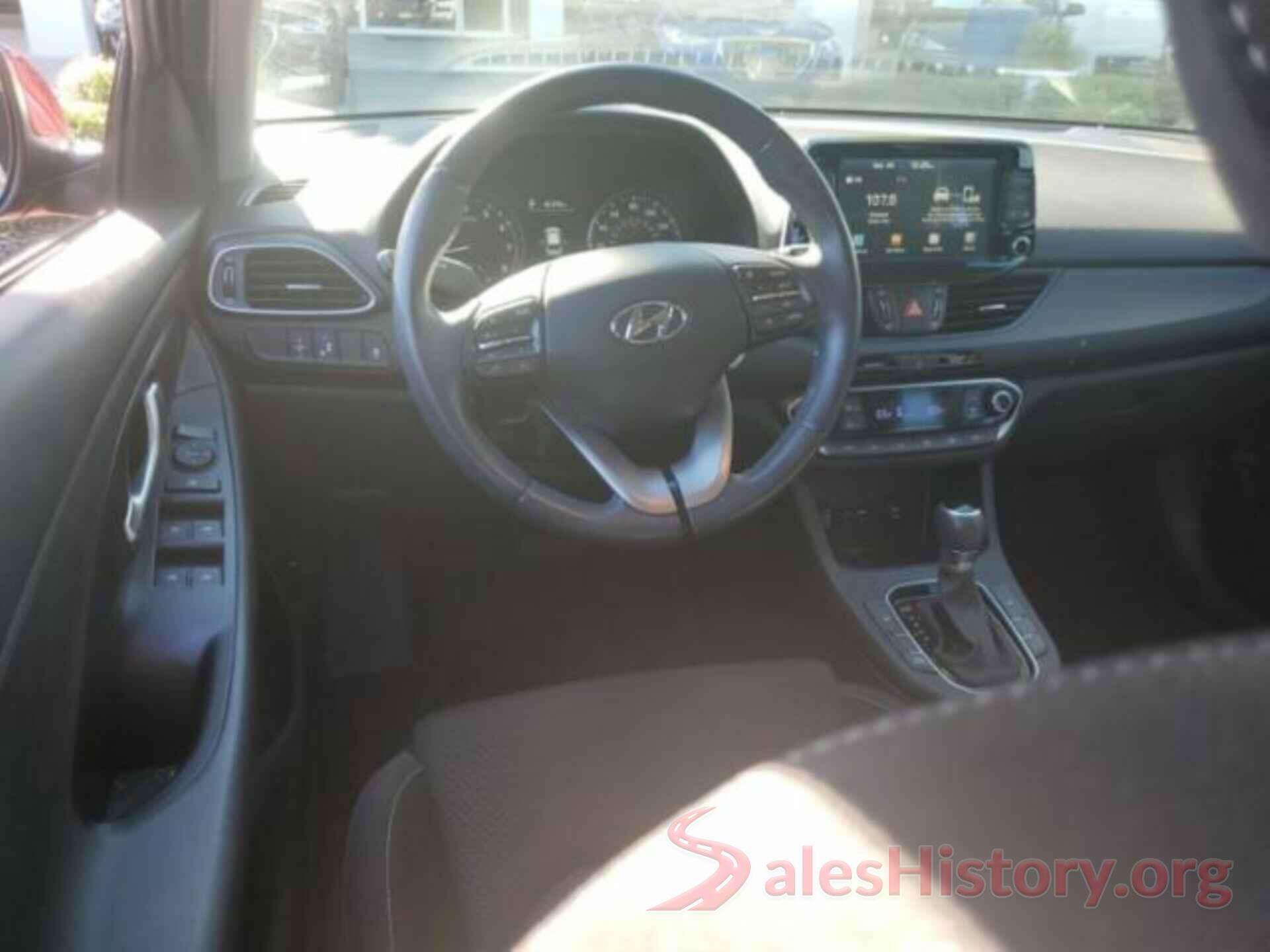 KMHH35LE5JU031393 2018 HYUNDAI ELANTRA GT