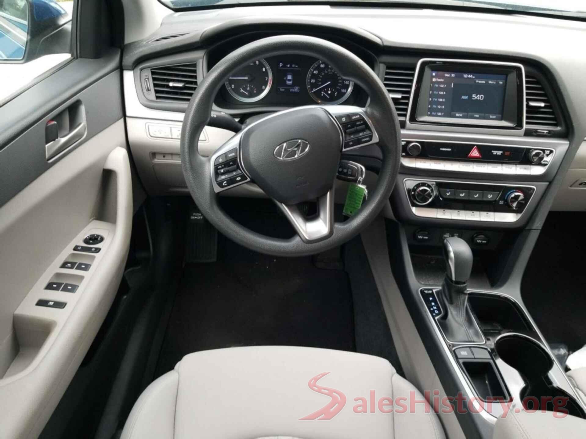 5NPE24AFXJH604041 2018 HYUNDAI SONATA