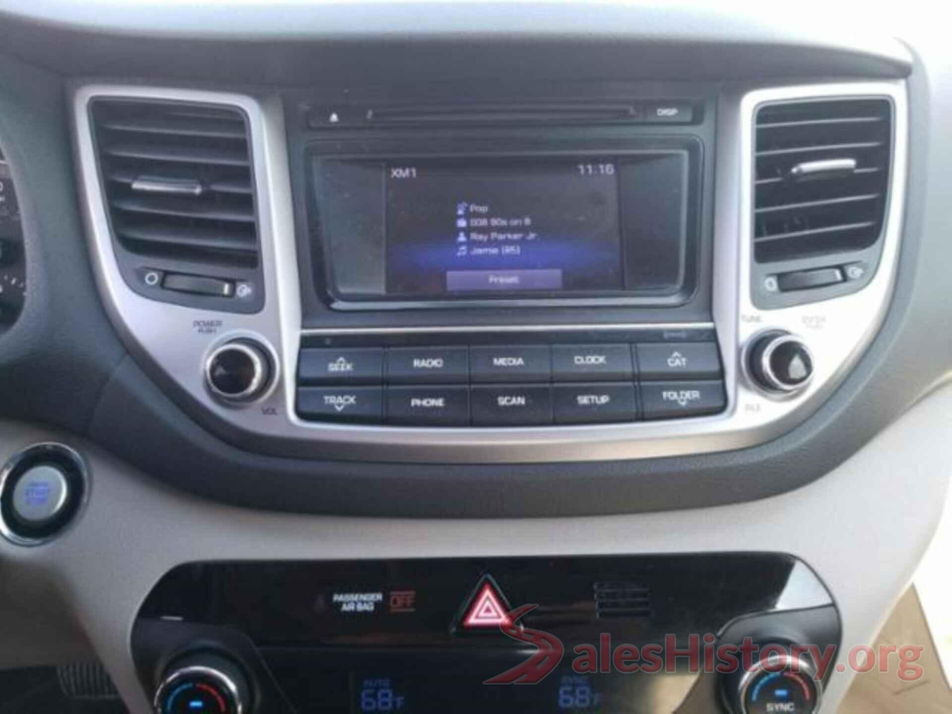 KM8J33A2XHU577552 2017 HYUNDAI TUCSON