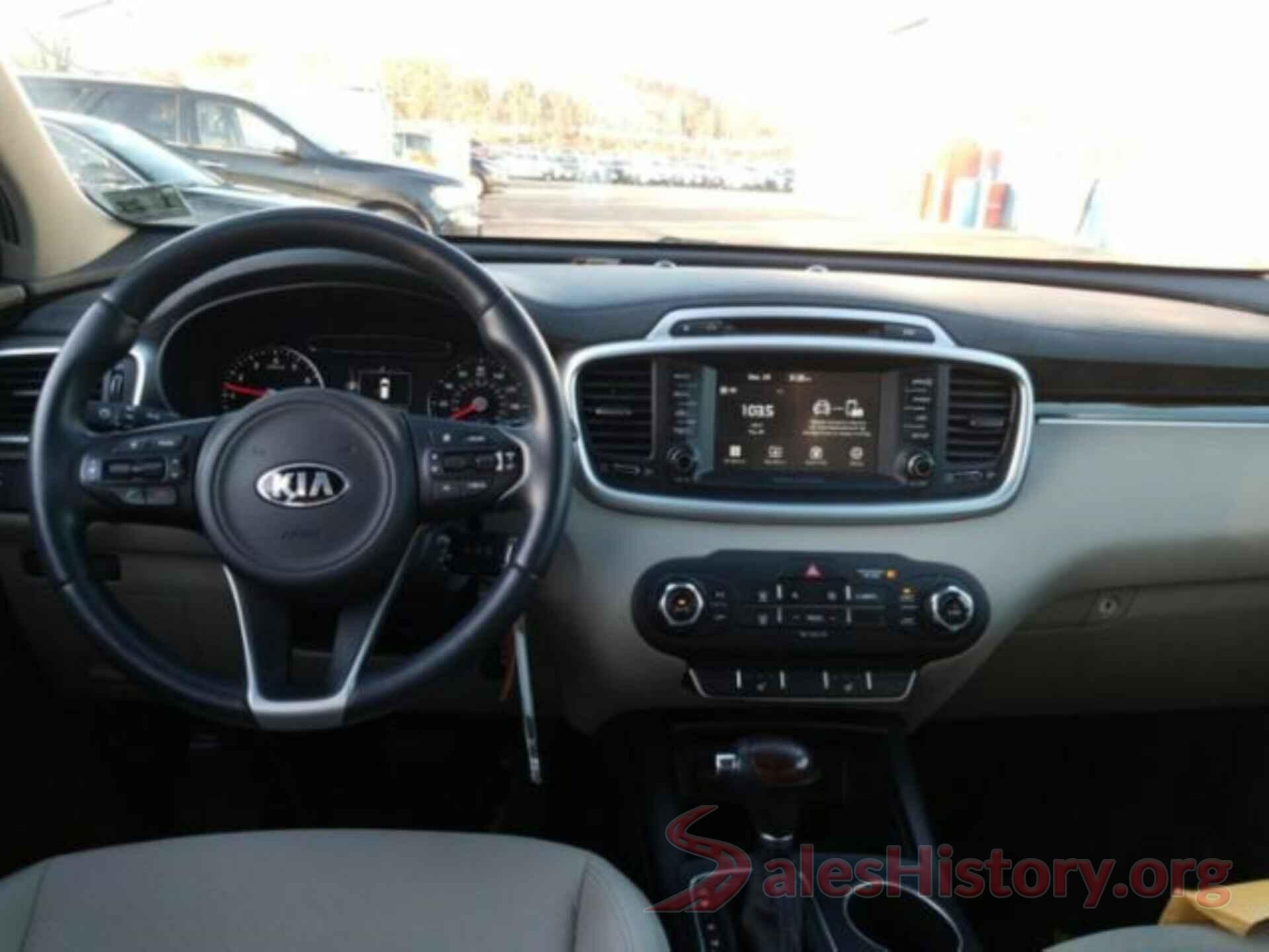 5XYPGDA39JG415968 2018 KIA SORENTO