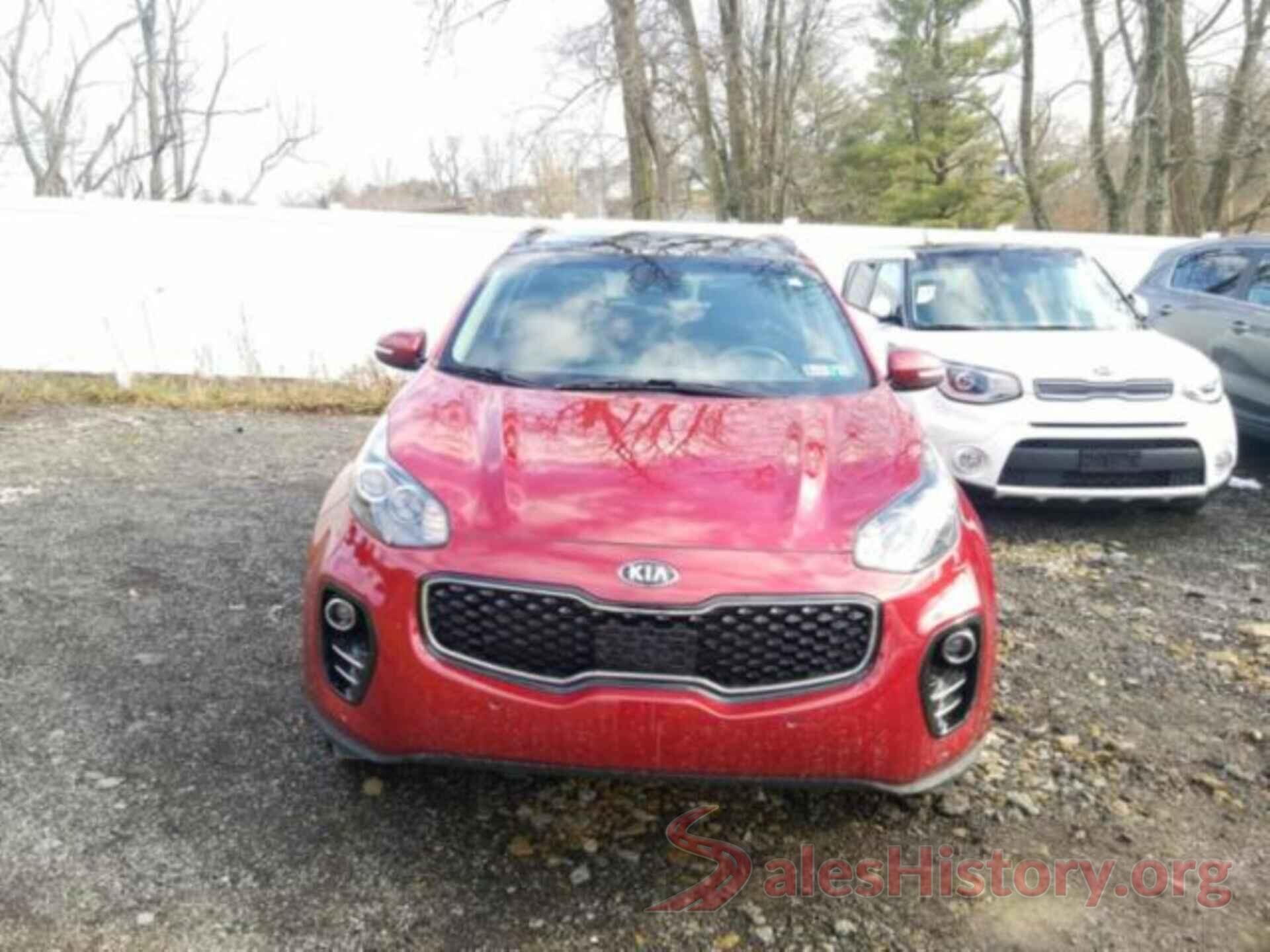 KNDPNCAC4J7361668 2018 KIA SPORTAGE