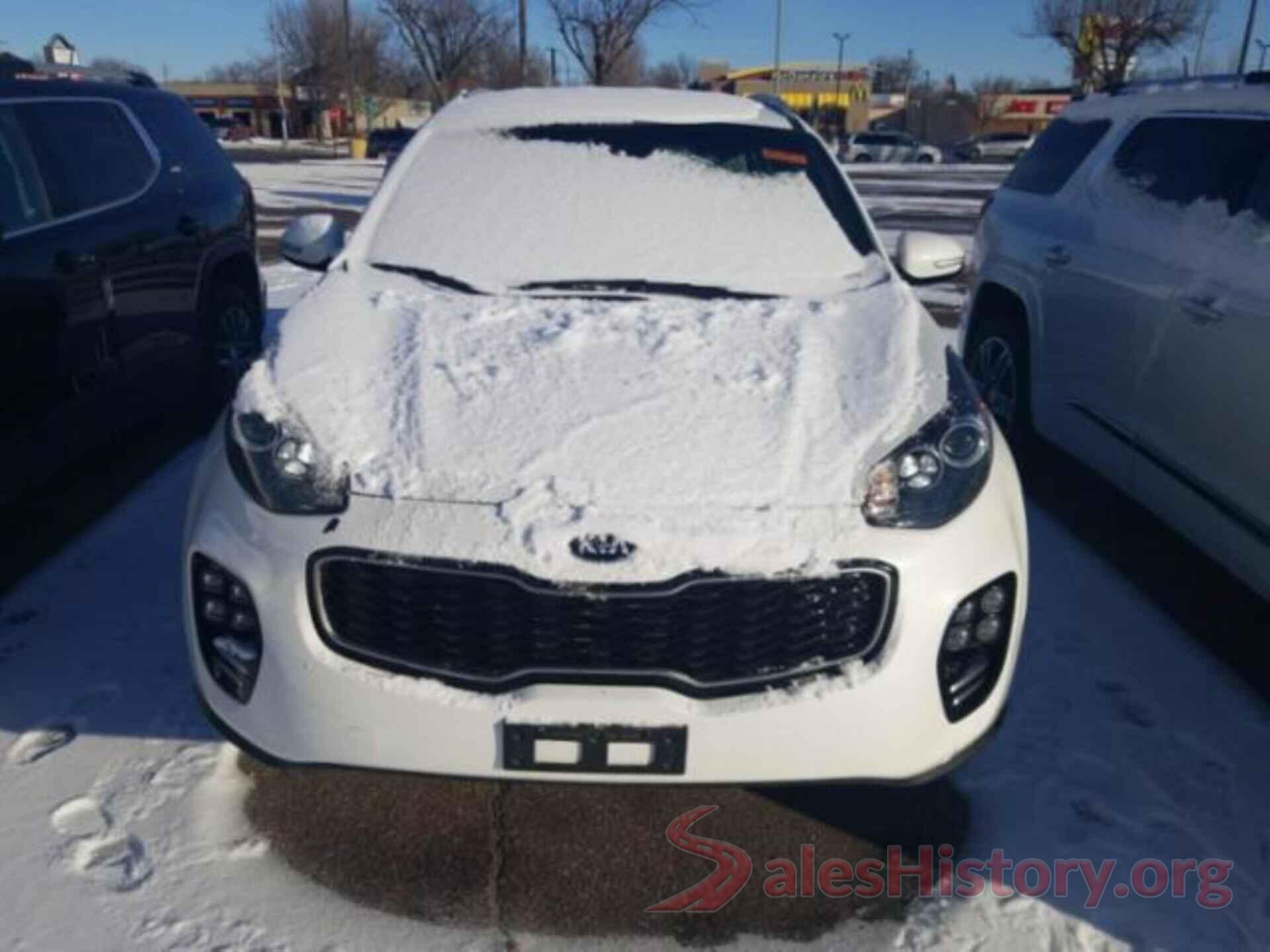 KNDPNCAC1J7410714 2018 KIA SPORTAGE