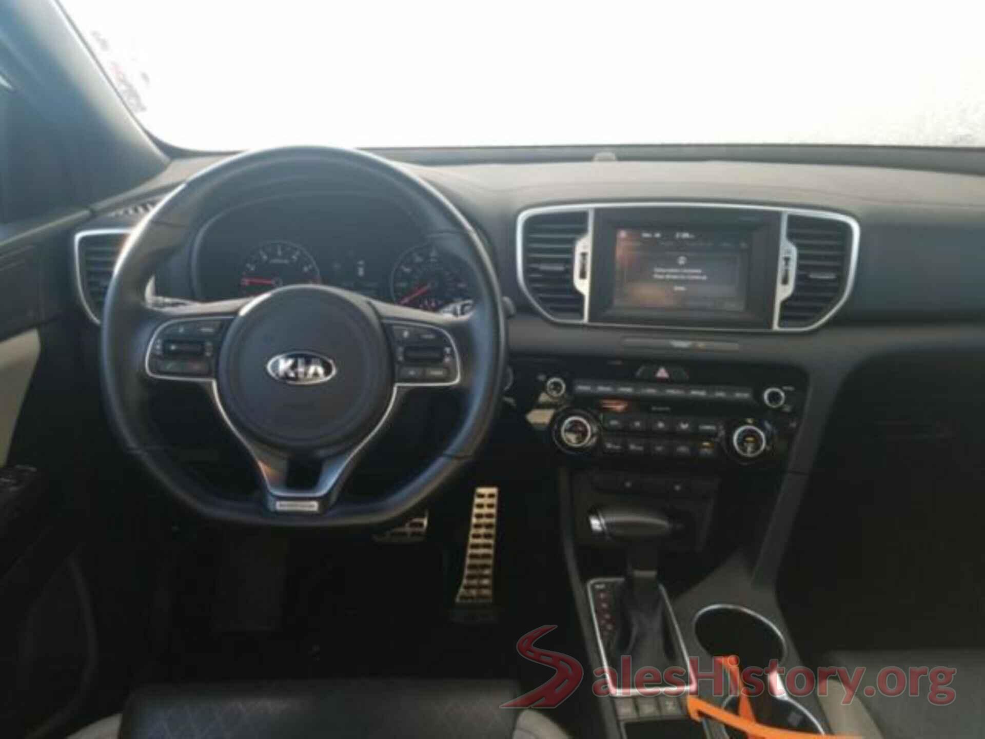 KNDPNCAC1J7410714 2018 KIA SPORTAGE