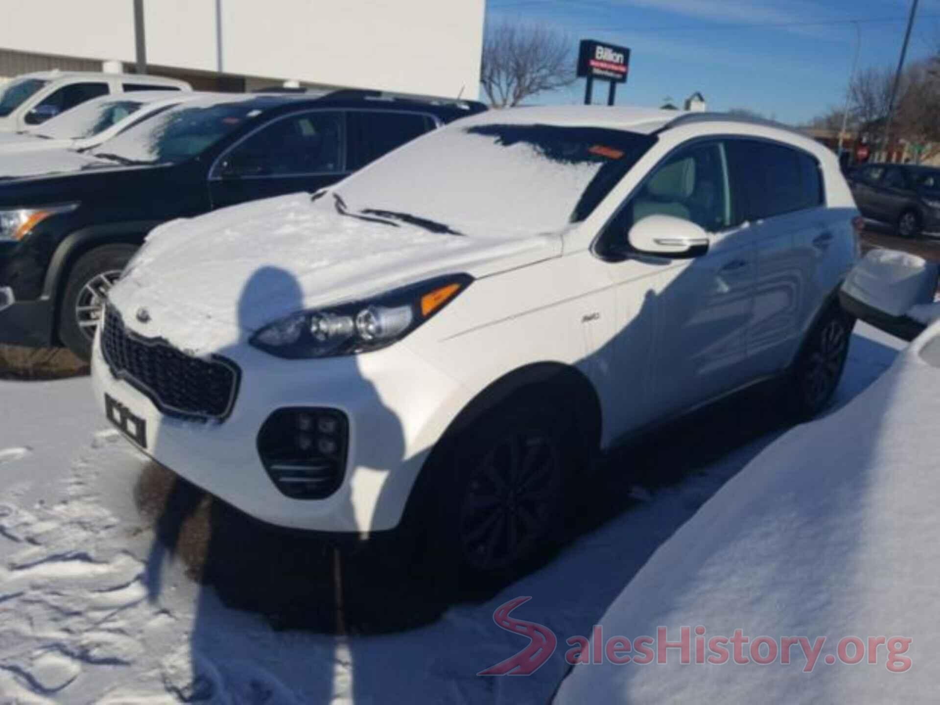 KNDPNCAC1J7410714 2018 KIA SPORTAGE