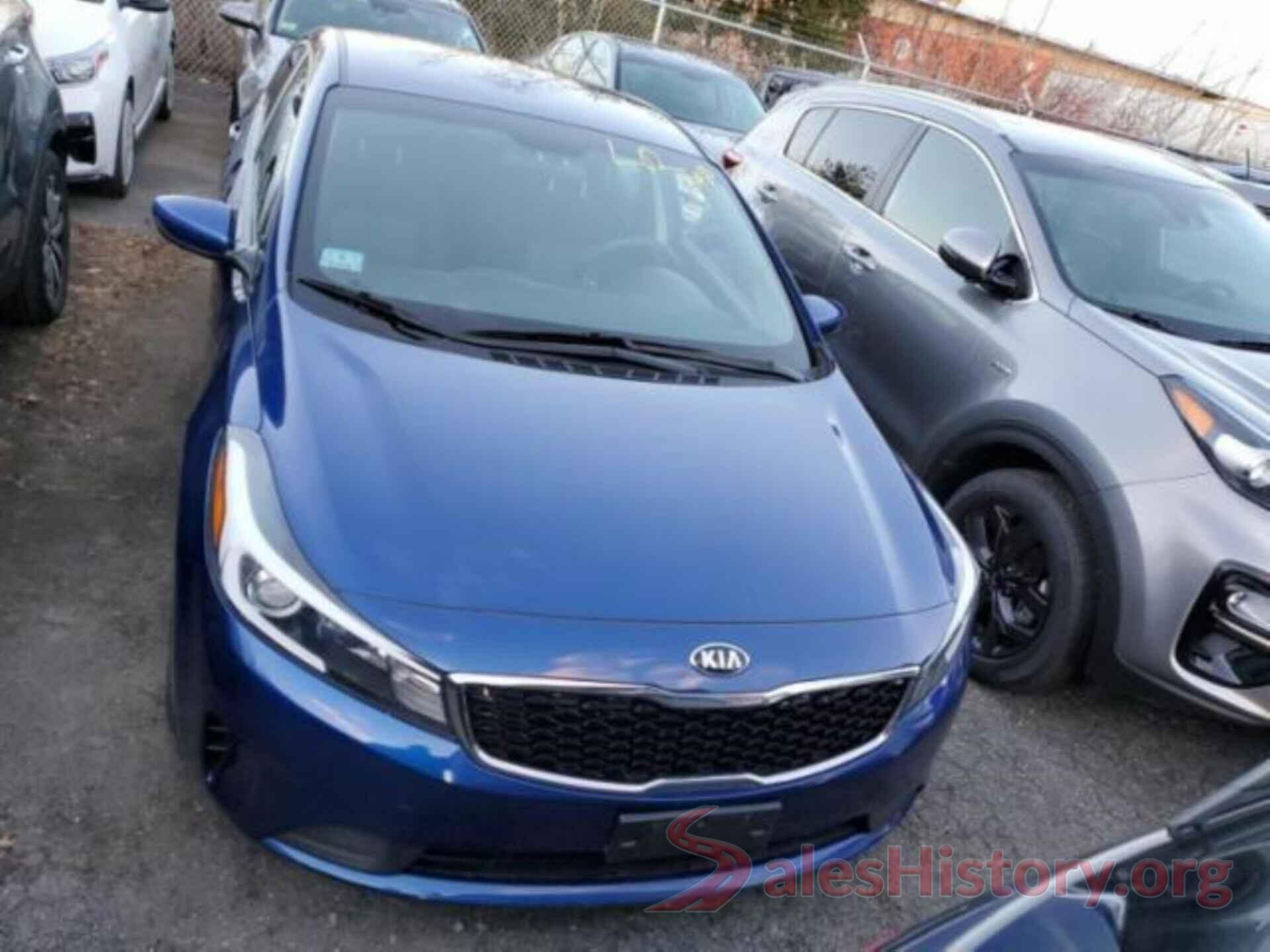 3KPFK4A70JE203986 2018 KIA FORTE