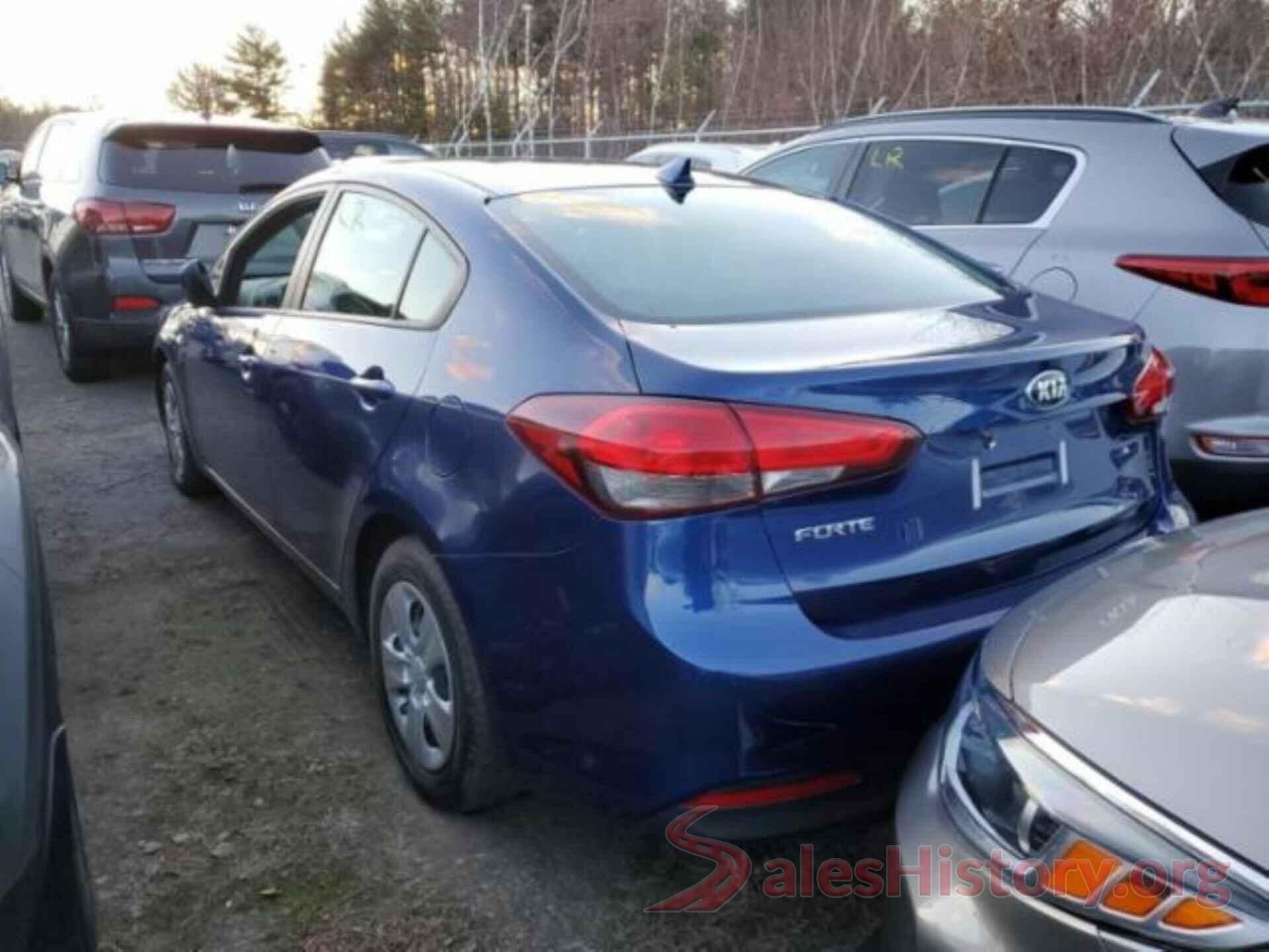 3KPFK4A70JE203986 2018 KIA FORTE