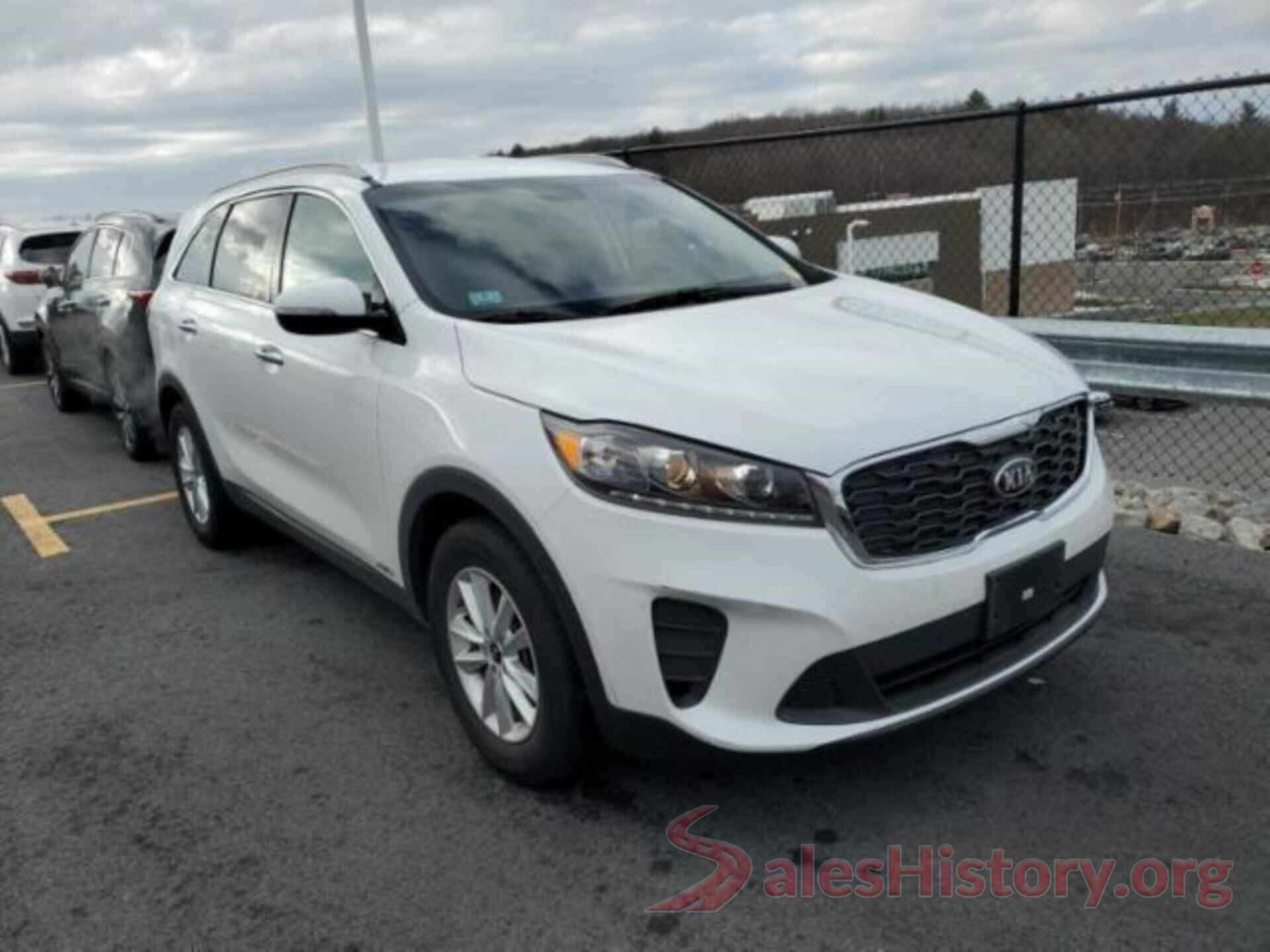 5XYPGDA34KG558537 2019 KIA SORENTO