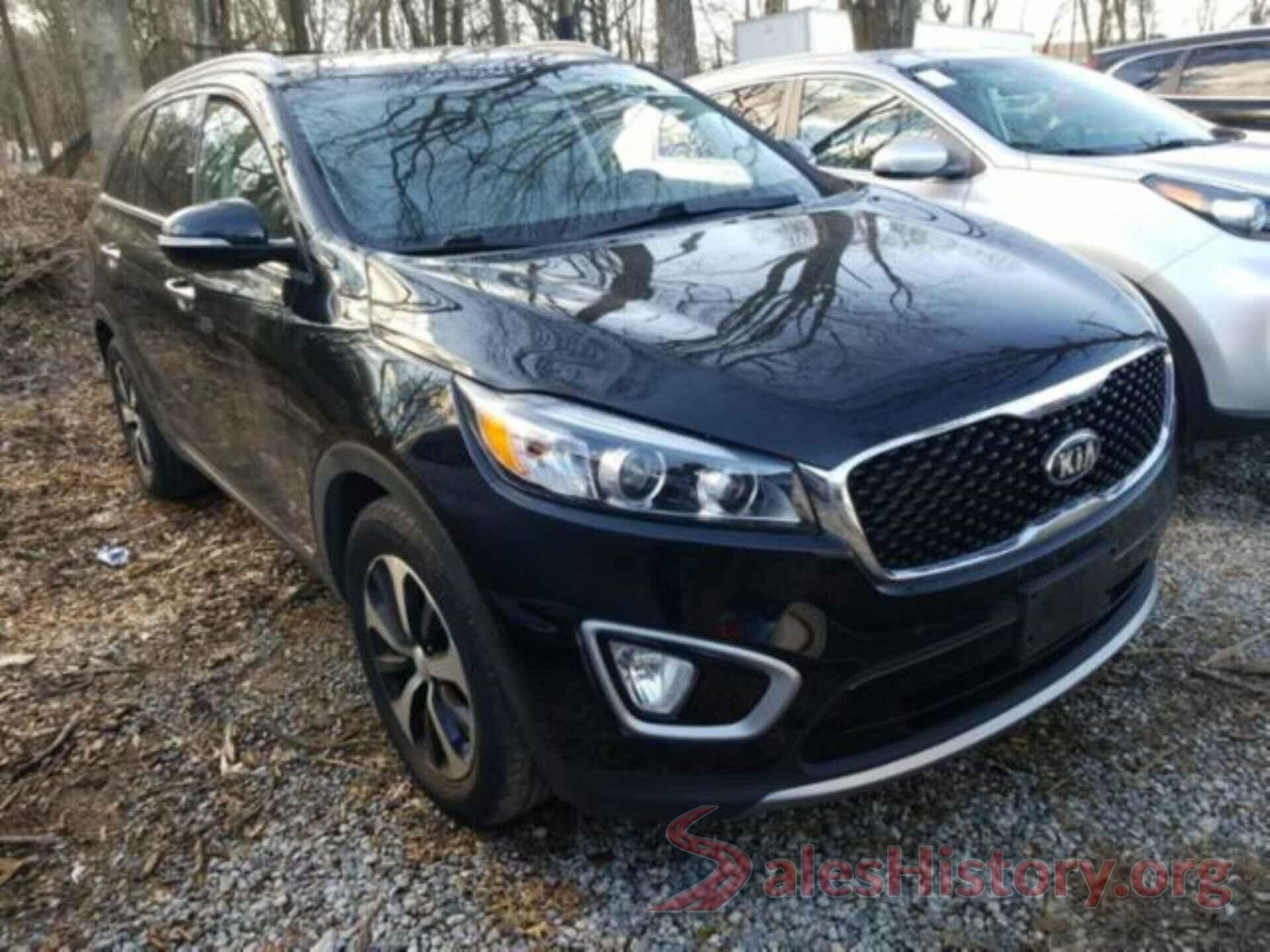 5XYPHDA51JG421827 2018 KIA SORENTO