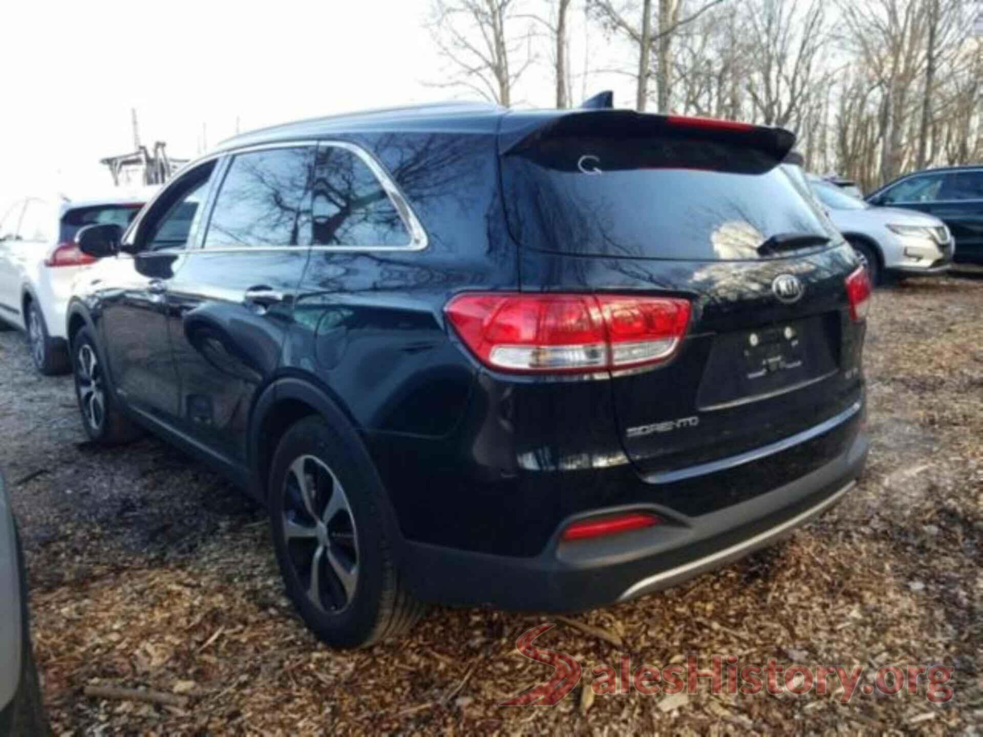 5XYPHDA51JG421827 2018 KIA SORENTO