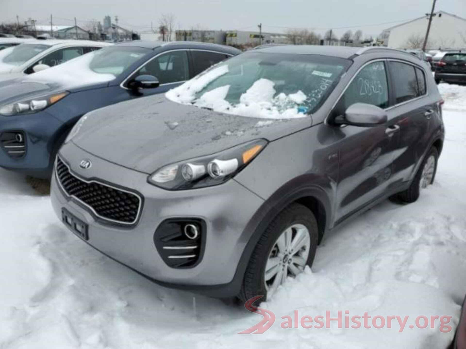 KNDPMCAC9J7433614 2018 KIA SPORTAGE