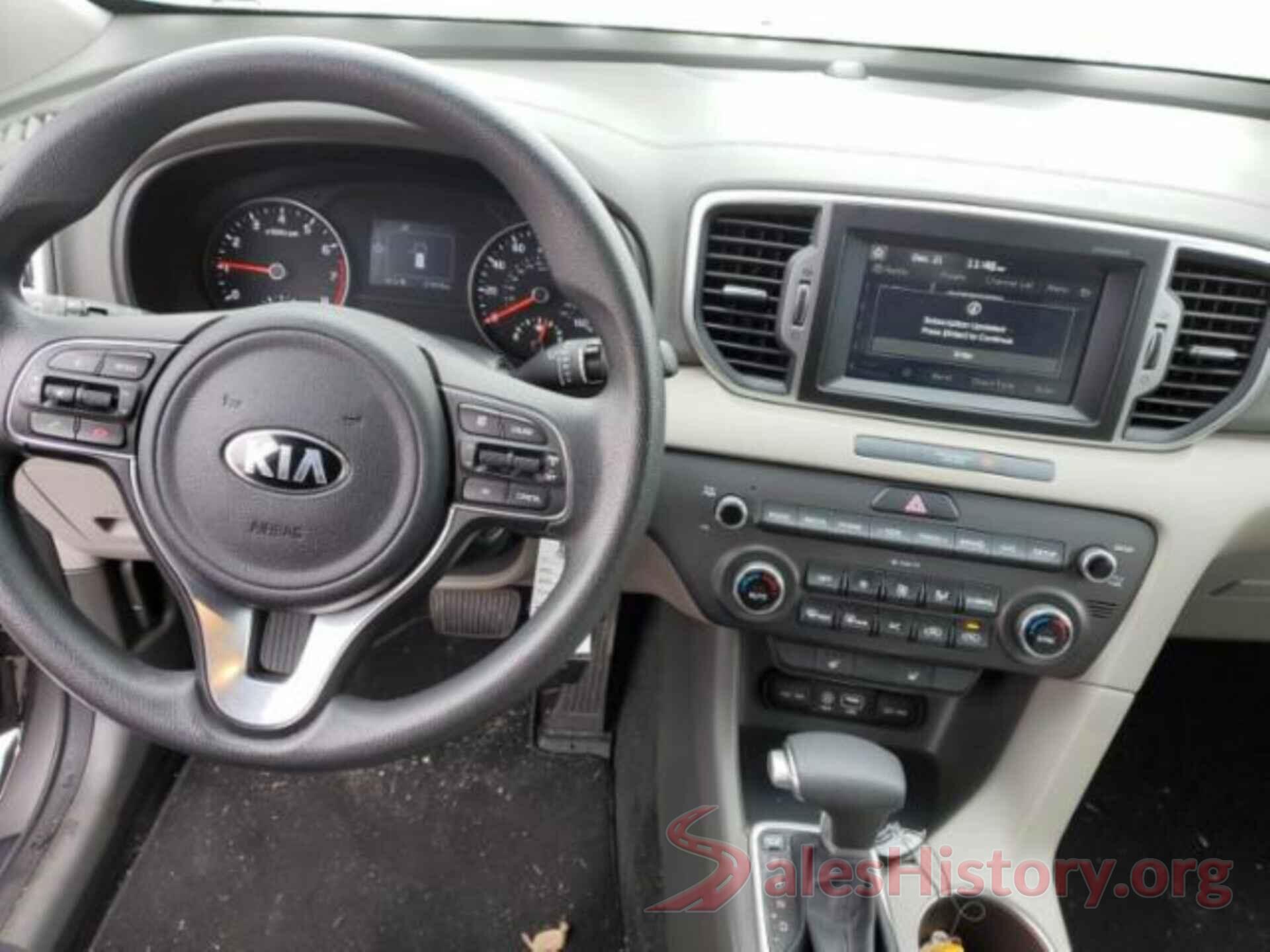 KNDPMCAC9J7433614 2018 KIA SPORTAGE