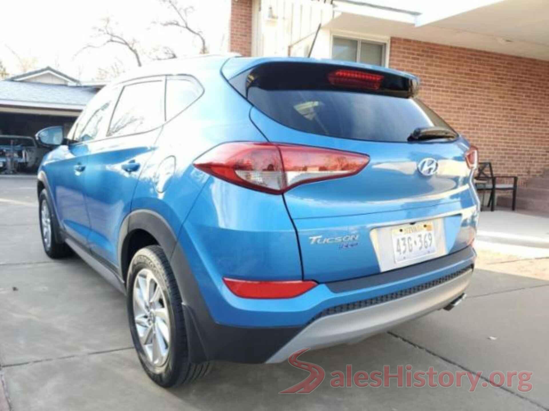 KM8J3CA2XHU312856 2017 HYUNDAI TUCSON