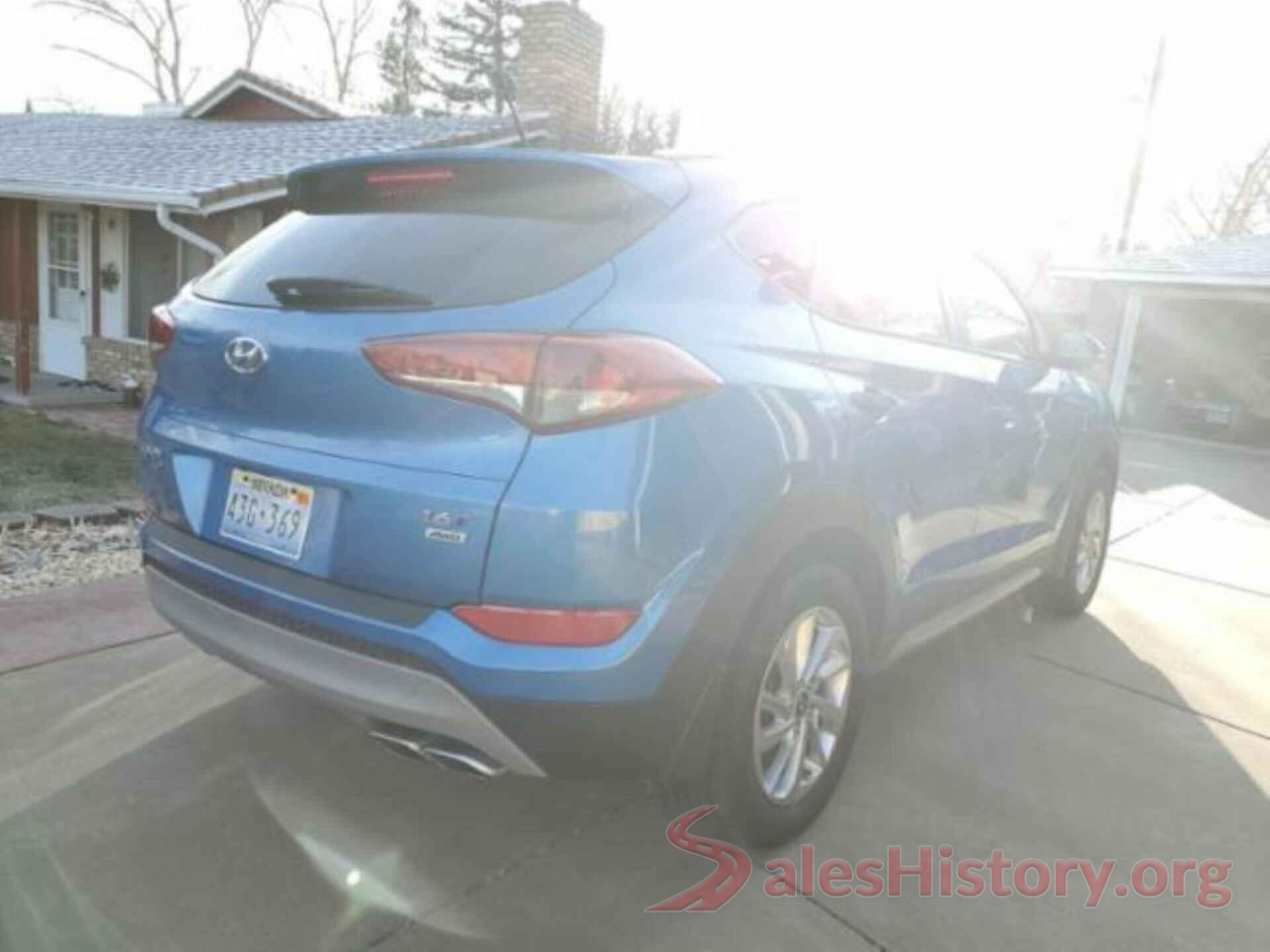 KM8J3CA2XHU312856 2017 HYUNDAI TUCSON