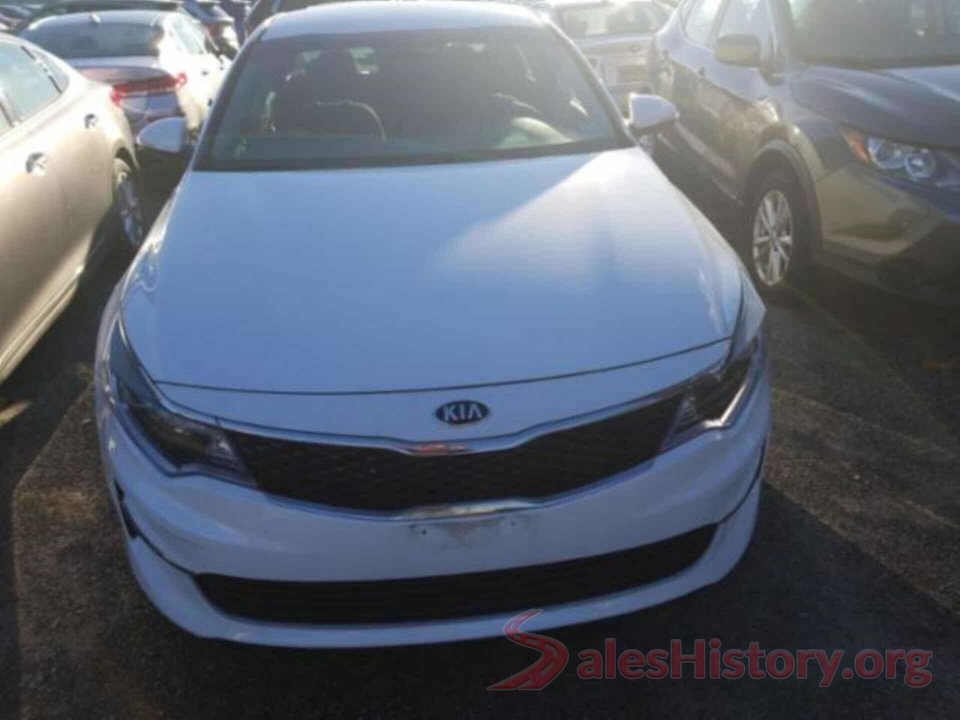 5XXGT4L3XJG264412 2018 KIA OPTIMA