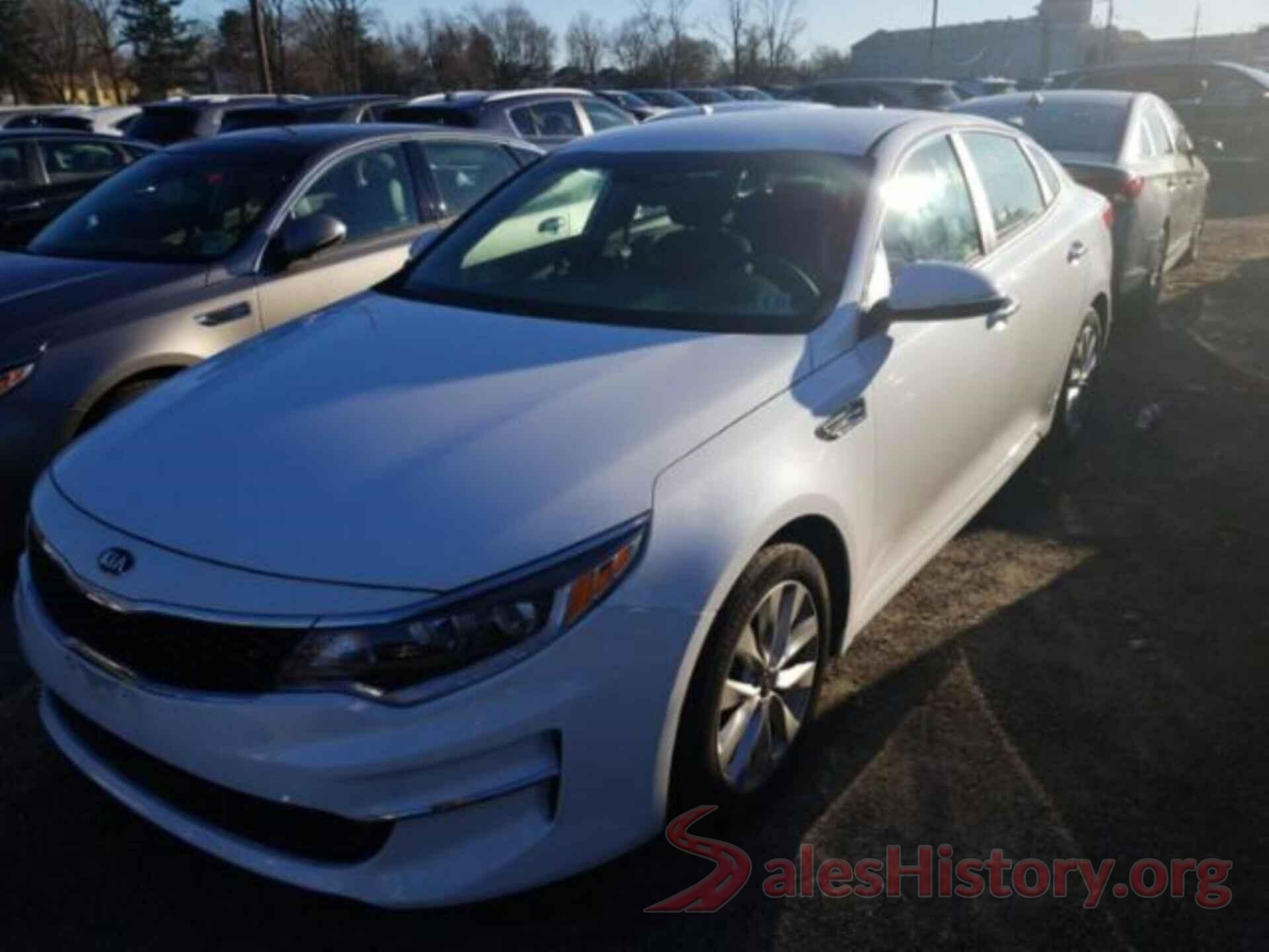 5XXGT4L3XJG264412 2018 KIA OPTIMA