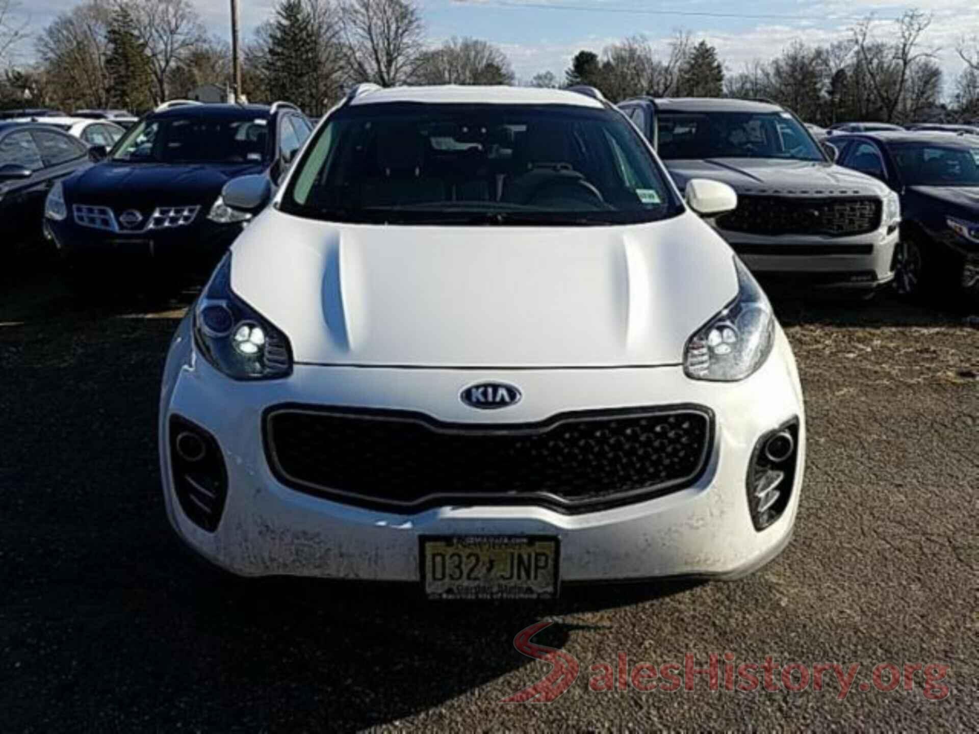 KNDPMCAC4J7373936 2018 KIA SPORTAGE