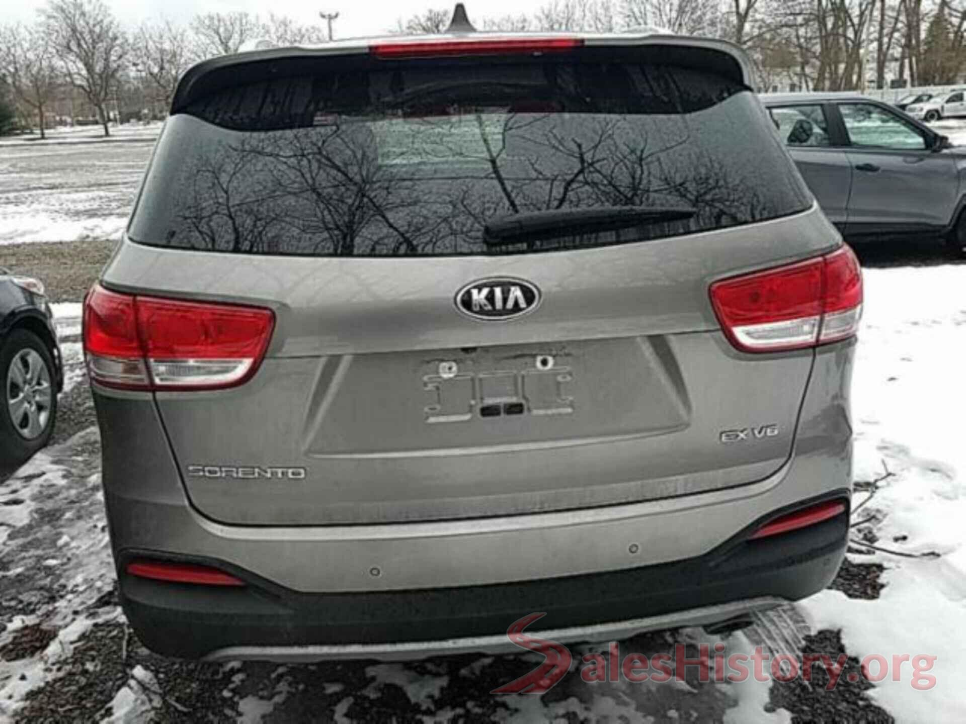 5XYPHDA55HG321885 2017 KIA SORENTO