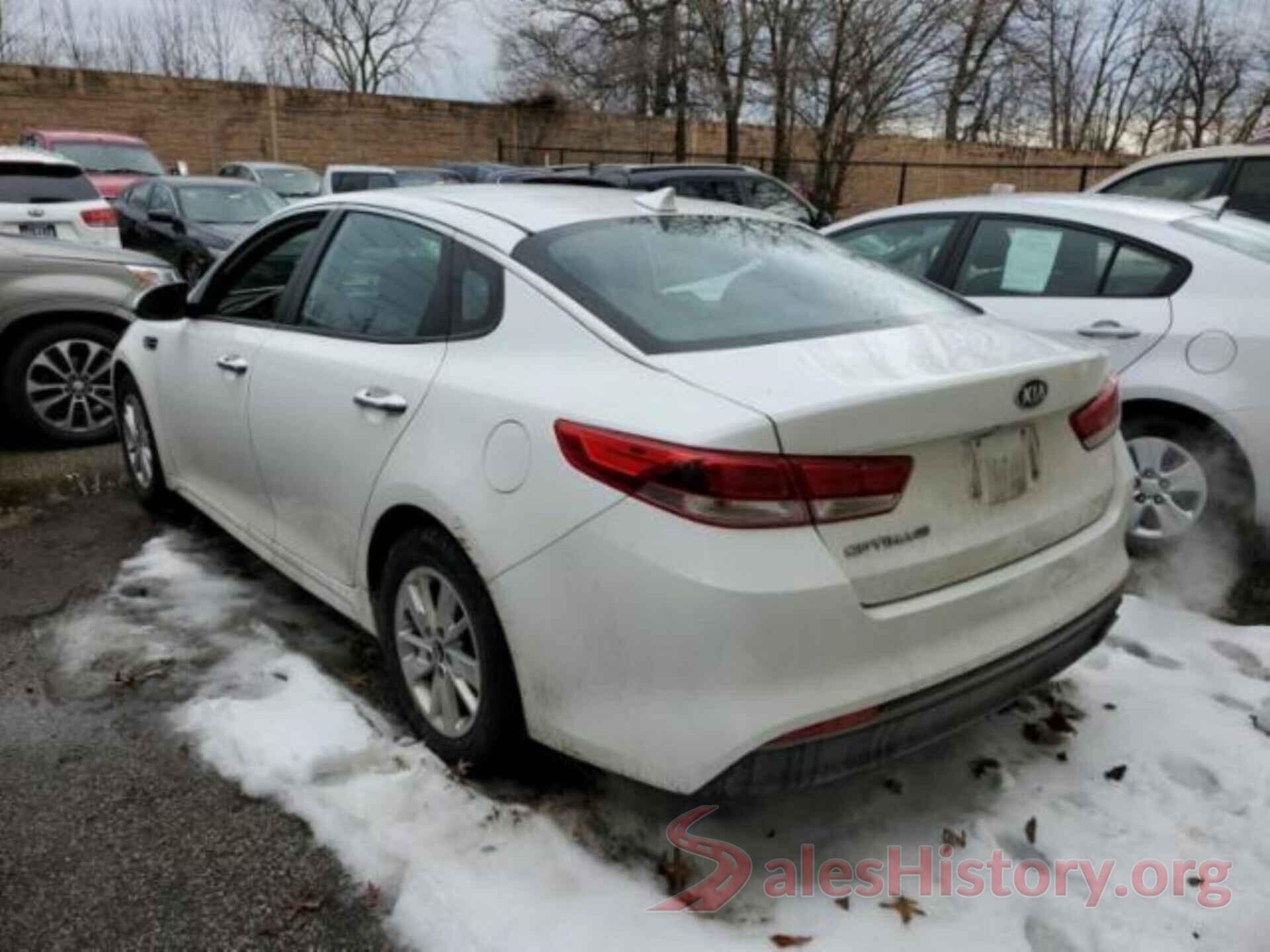 5XXGT4L34HG171704 2017 KIA OPTIMA