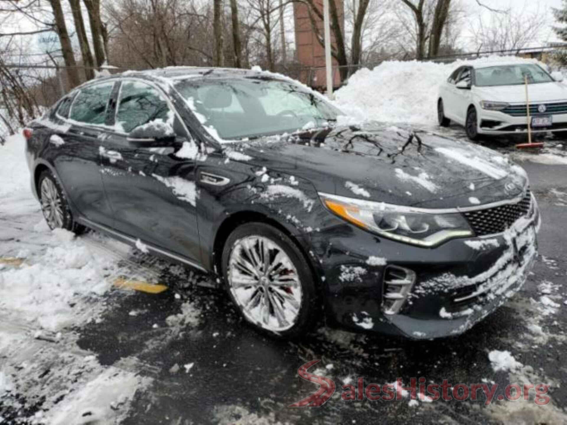 5XXGV4L26HG140245 2017 KIA OPTIMA