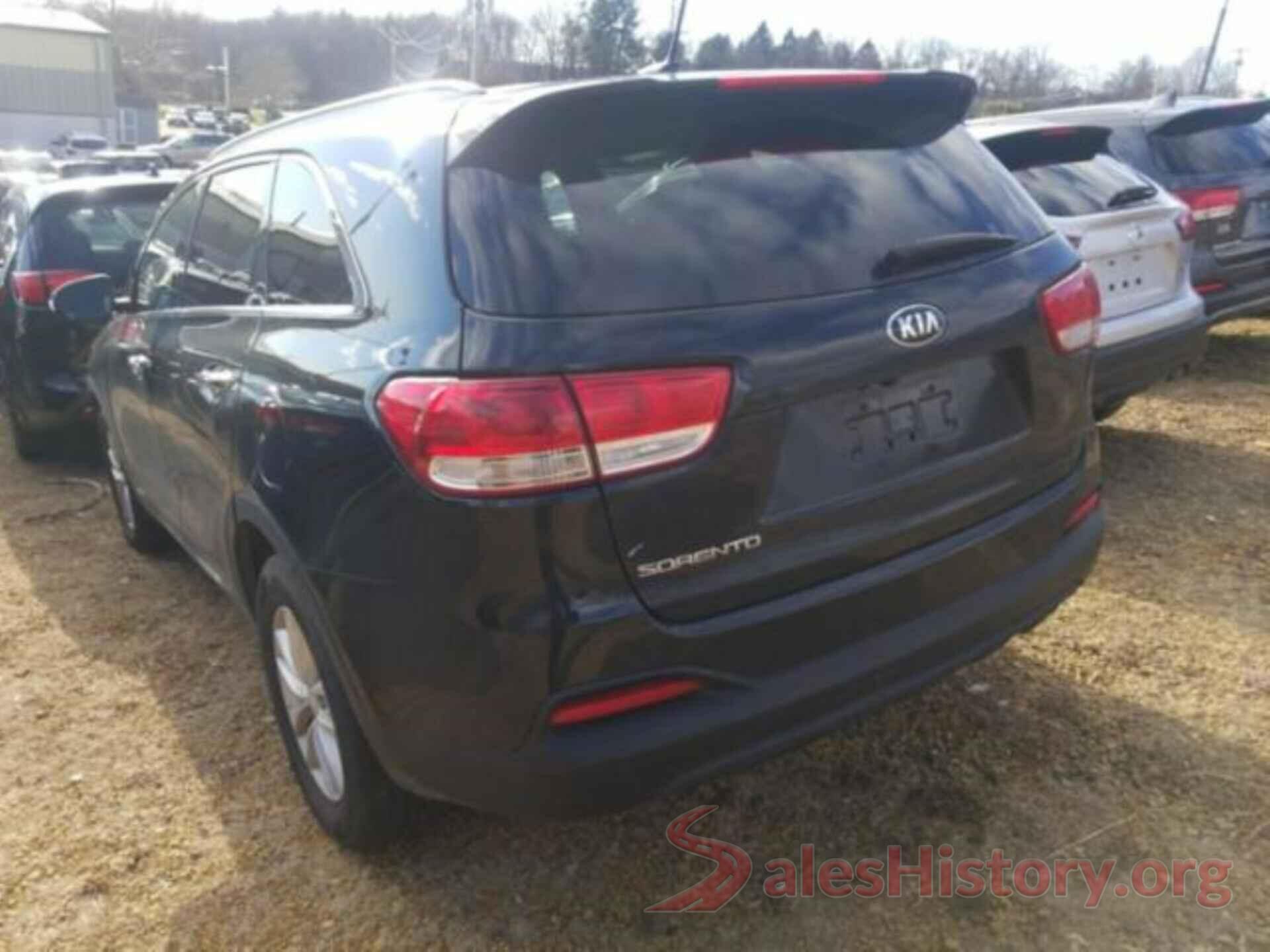 5XYPGDA55HG325311 2017 KIA SORENTO