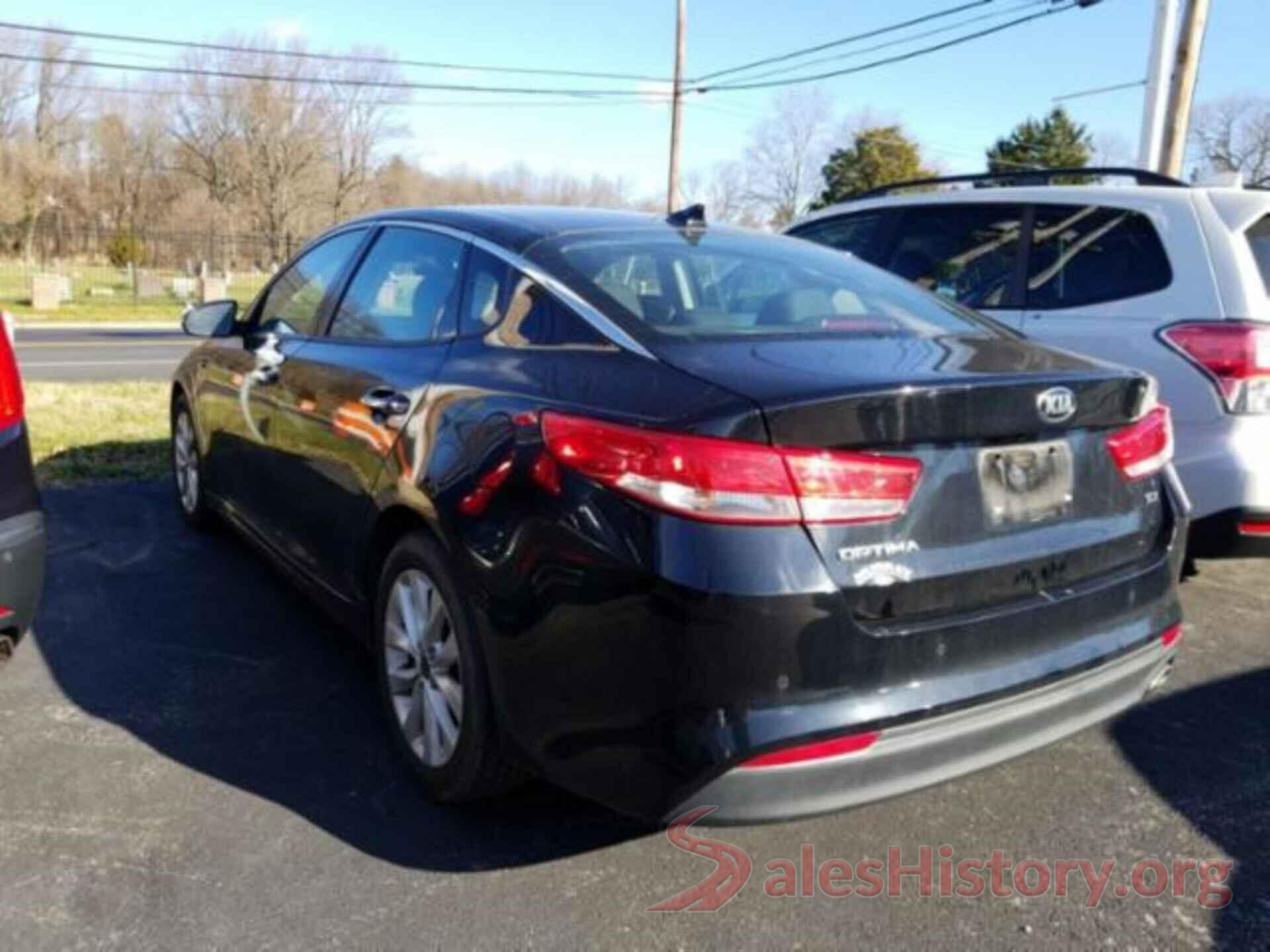 5XXGU4L33JG205831 2018 KIA OPTIMA