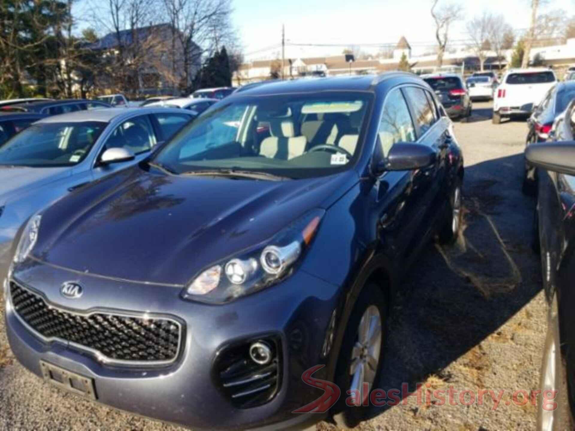 KNDPMCAC0J7374274 2018 KIA SPORTAGE