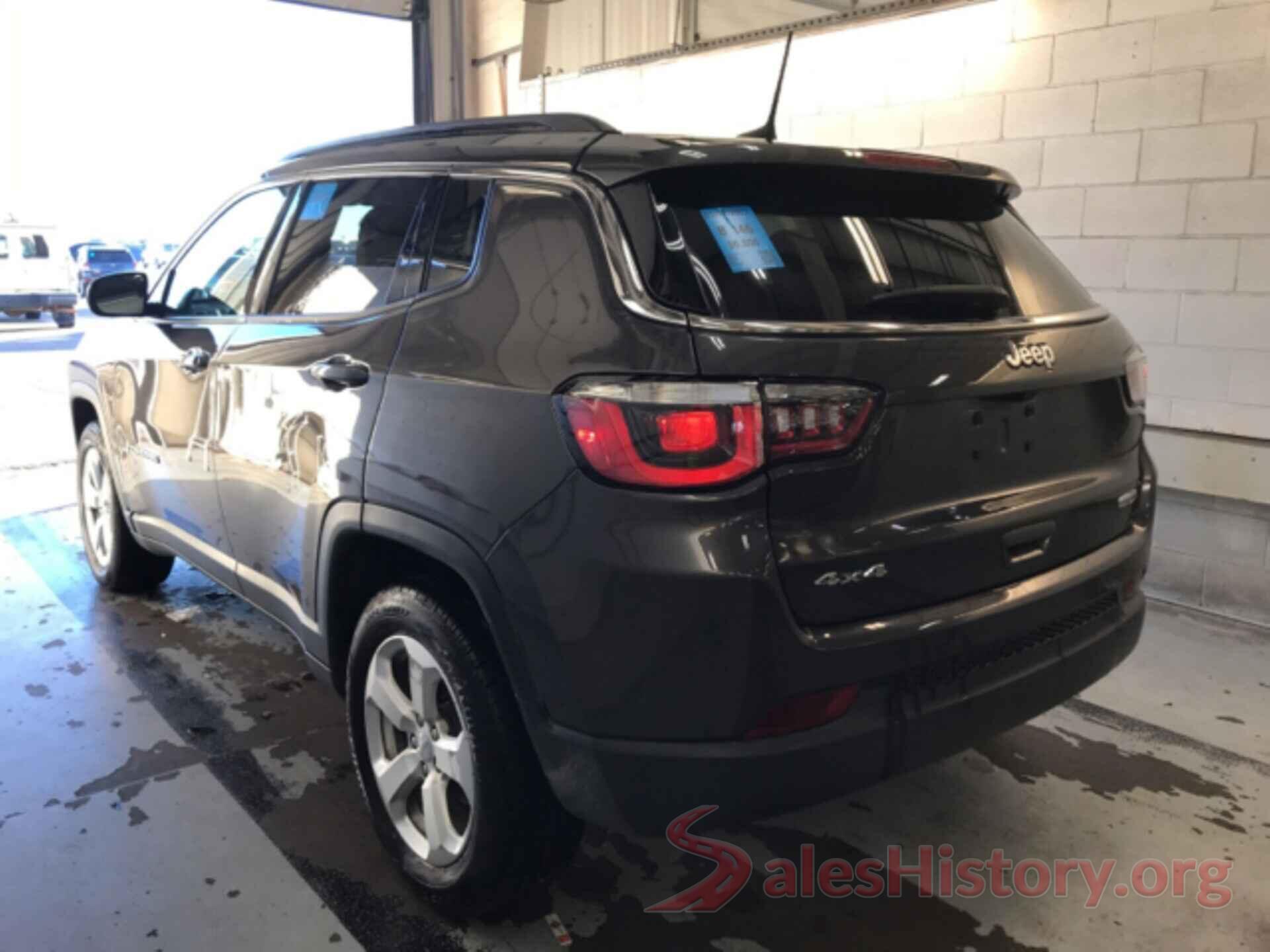 3C4NJDBB1KT659252 2019 JEEP COMPASS