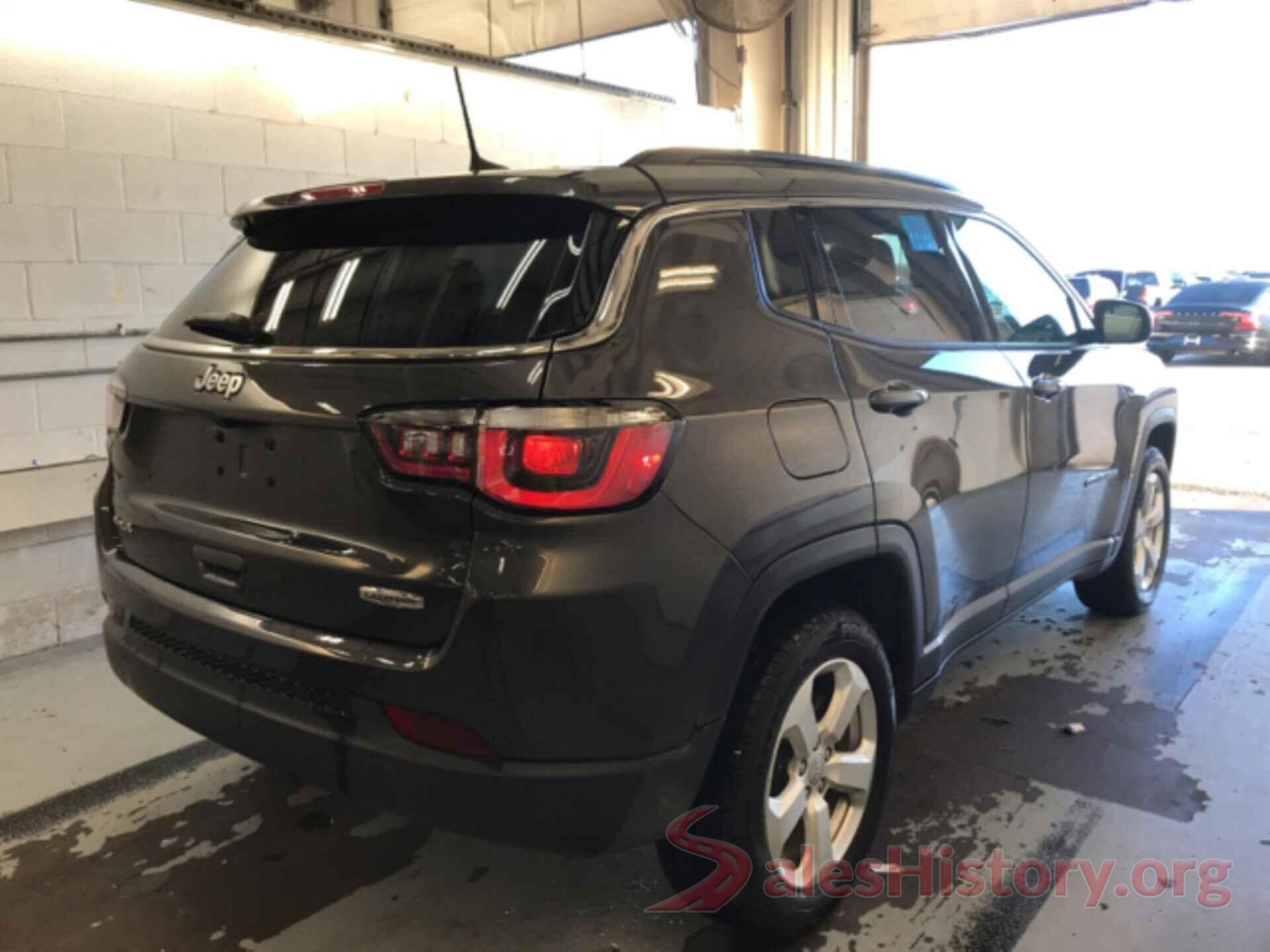 3C4NJDBB1KT659252 2019 JEEP COMPASS