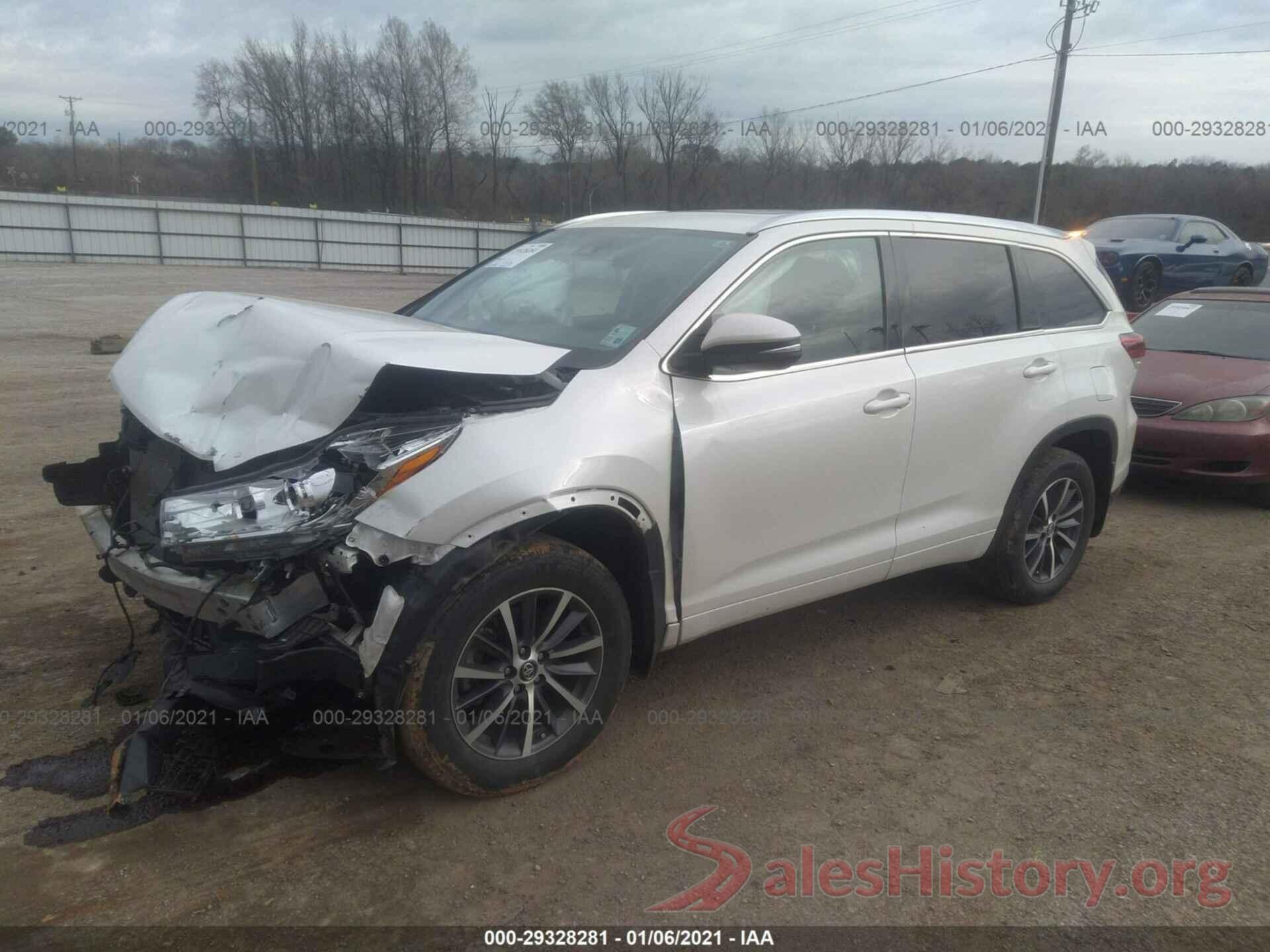 5TDKZRFH1JS538978 2018 TOYOTA HIGHLANDER