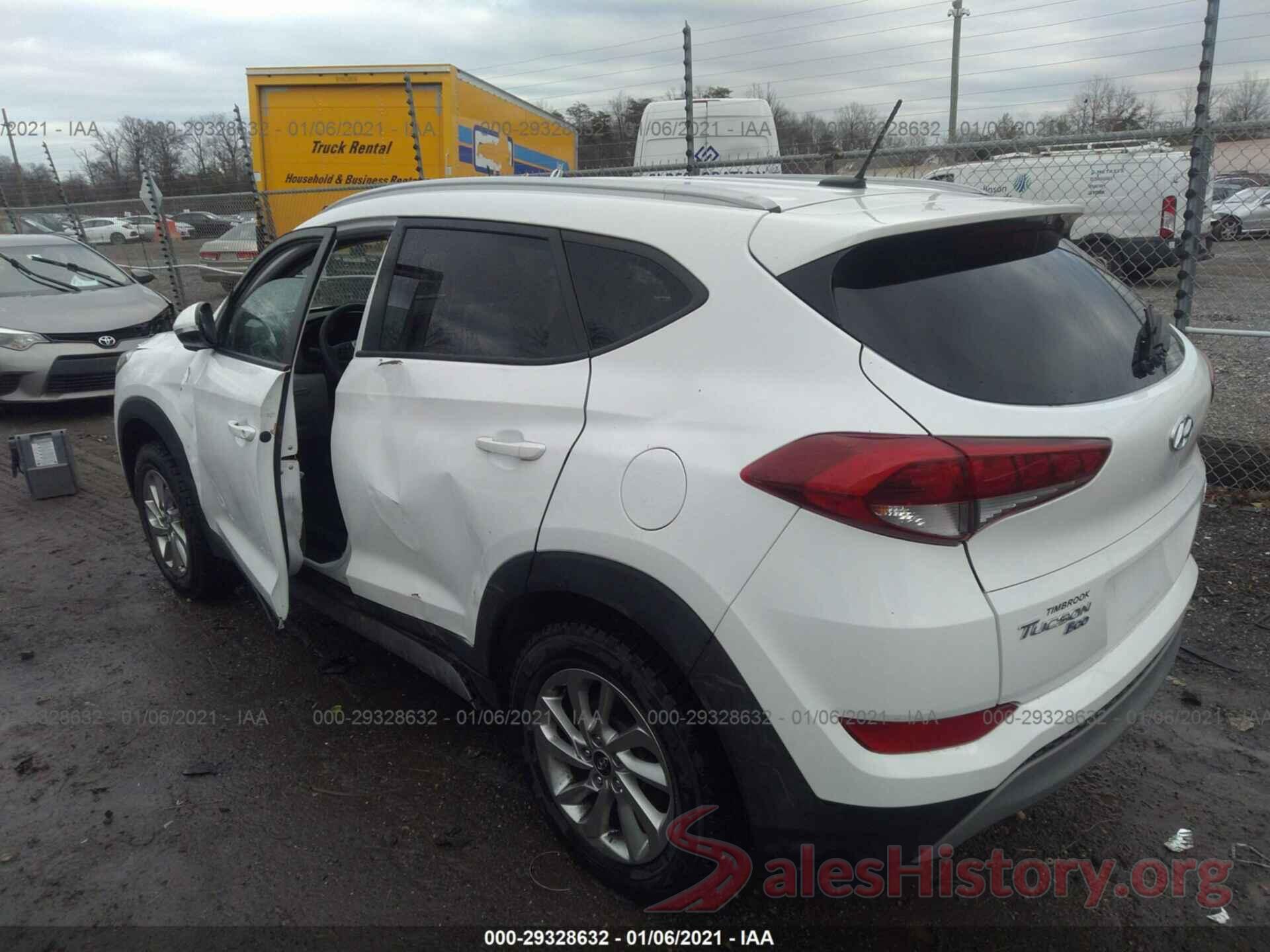 KM8J3CA25HU316670 2017 HYUNDAI TUCSON