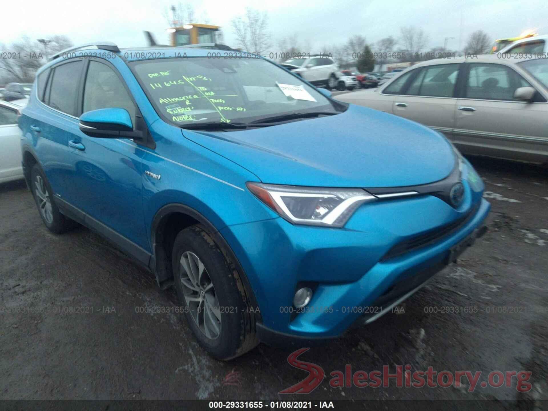 JTMRJREV1JD206127 2018 TOYOTA RAV4