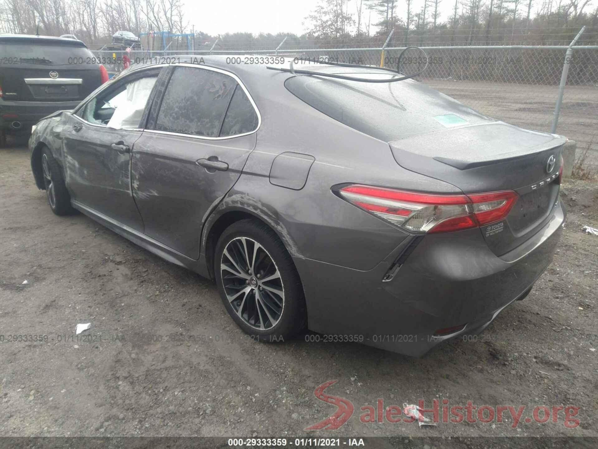 4T1B11HK8JU601812 2018 TOYOTA CAMRY