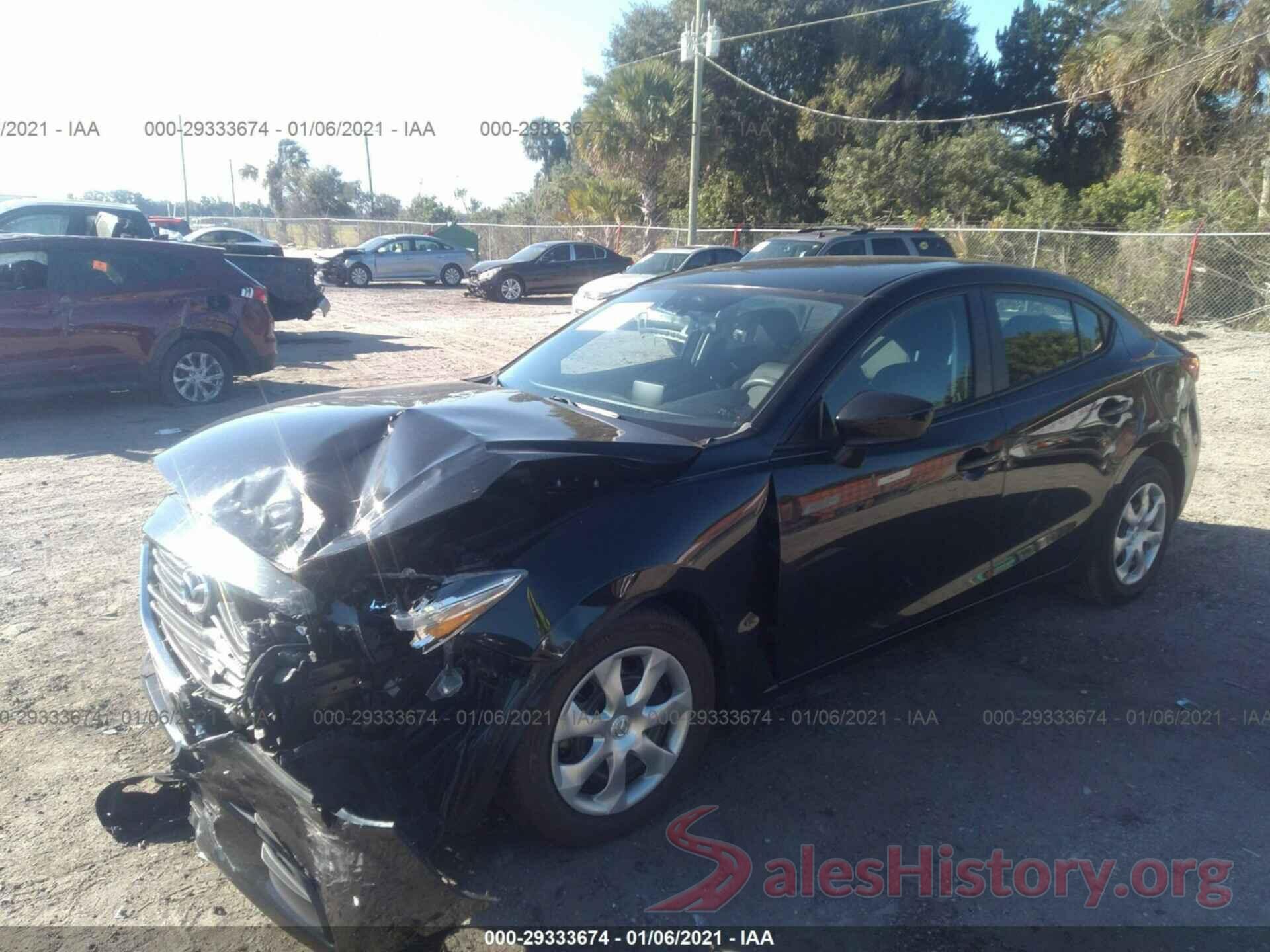 3MZBN1U7XHM135676 2017 MAZDA MAZDA3 4-DOOR